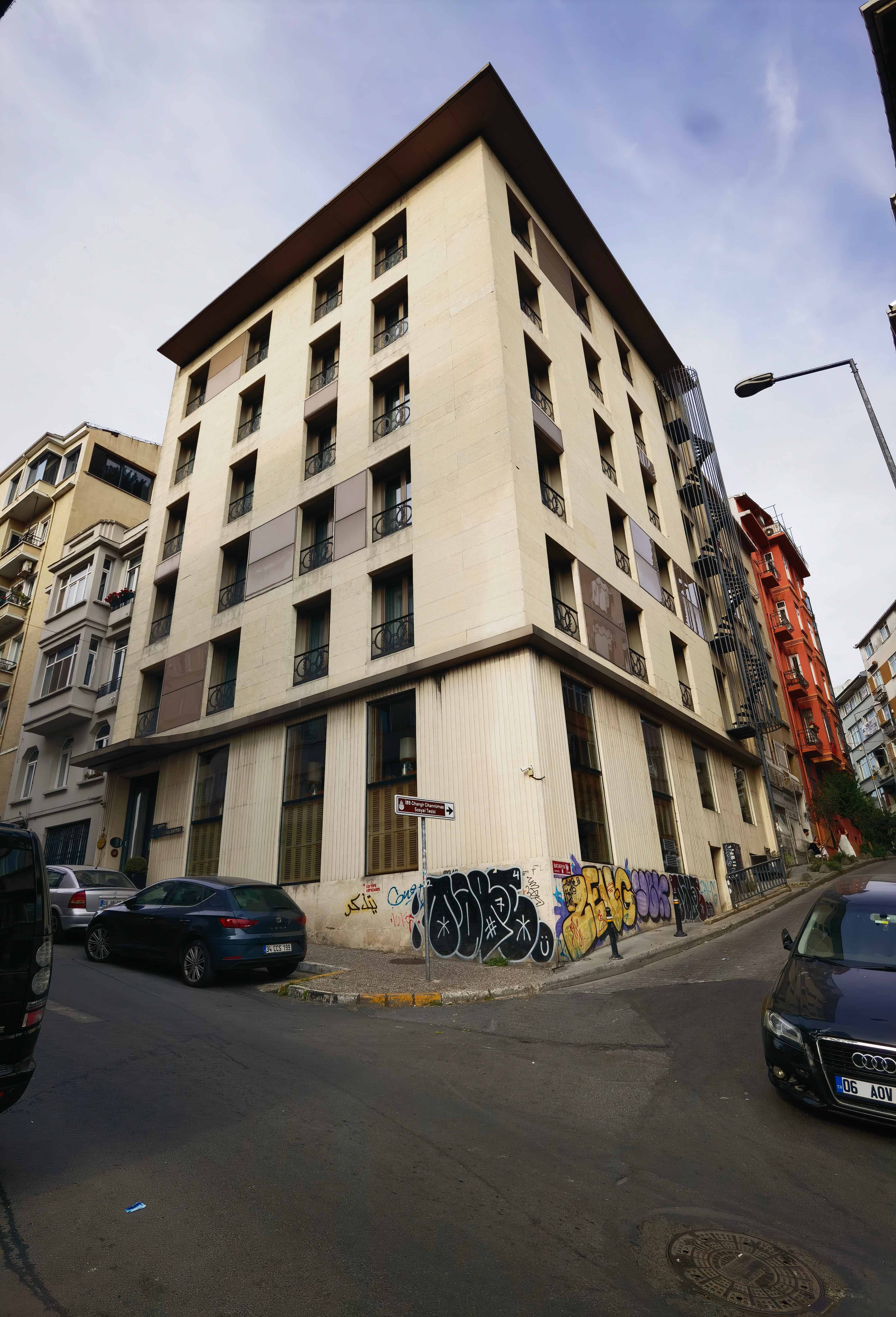 ûӲԵƷƣMr&Mrs Smith֮̽ - Witt Istanbul Suitesס
