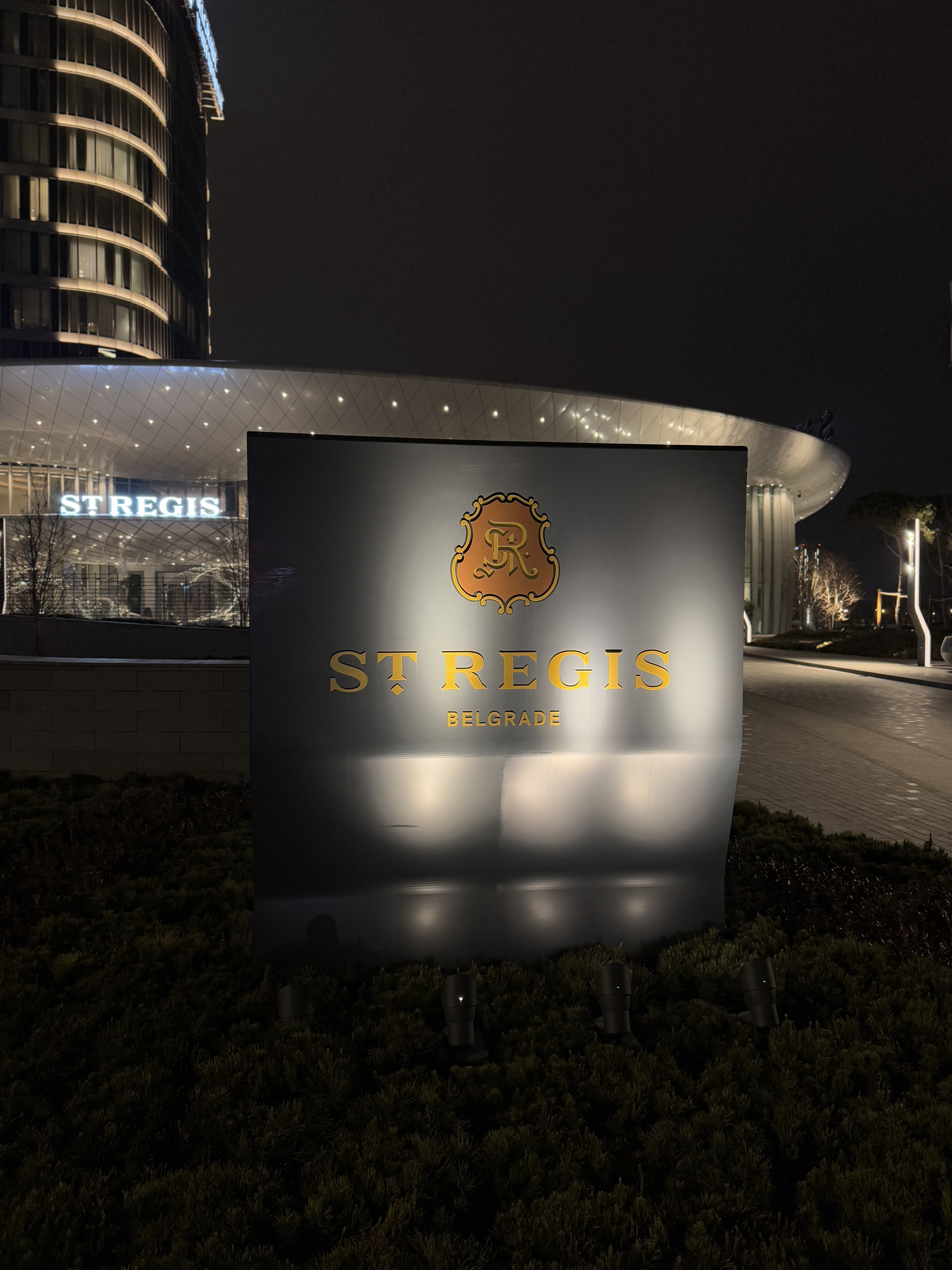 165 𼪾Ƶ/St.Regis belgrade