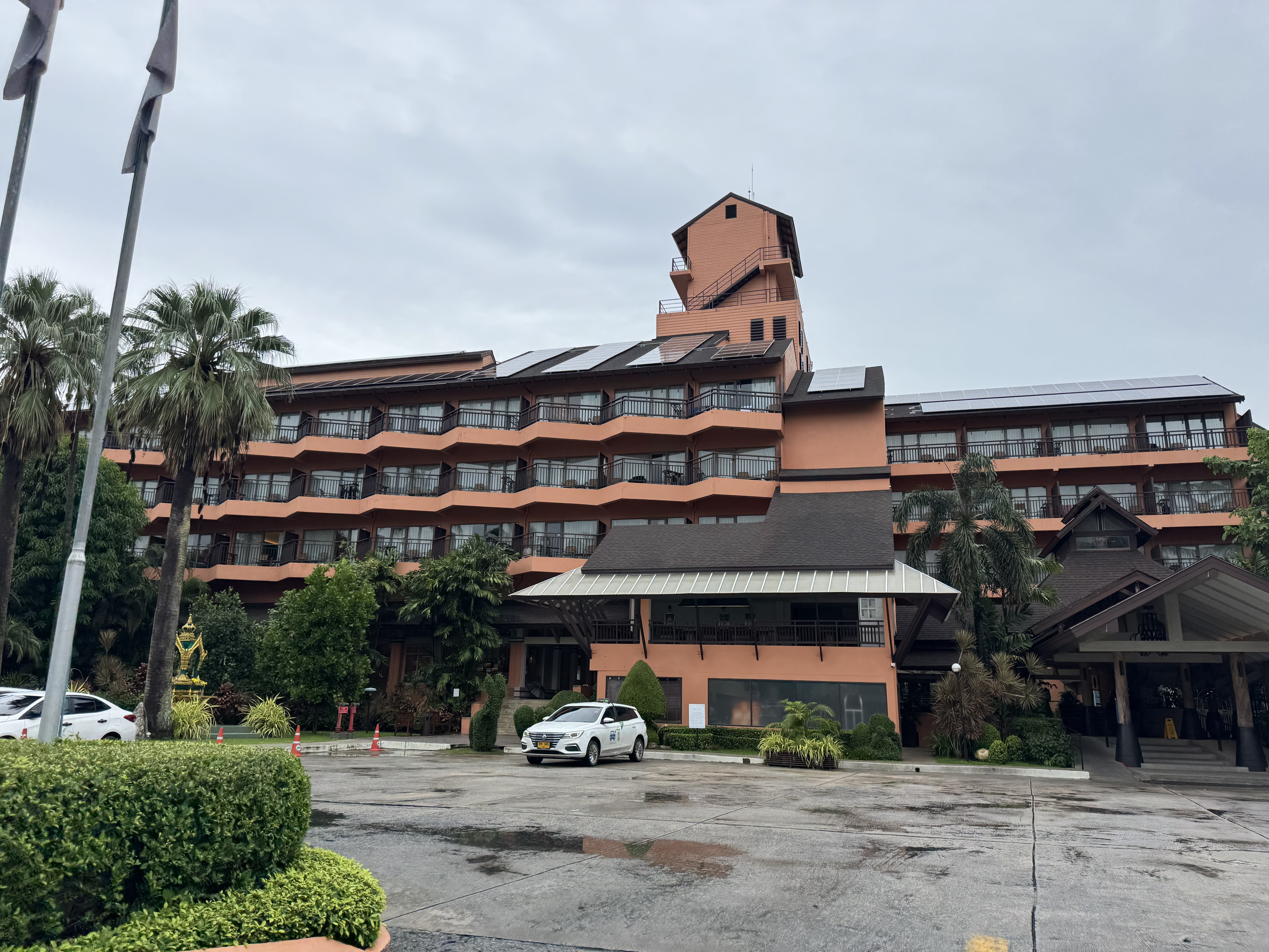 Courtyard Patong ռŶ̲  꼾