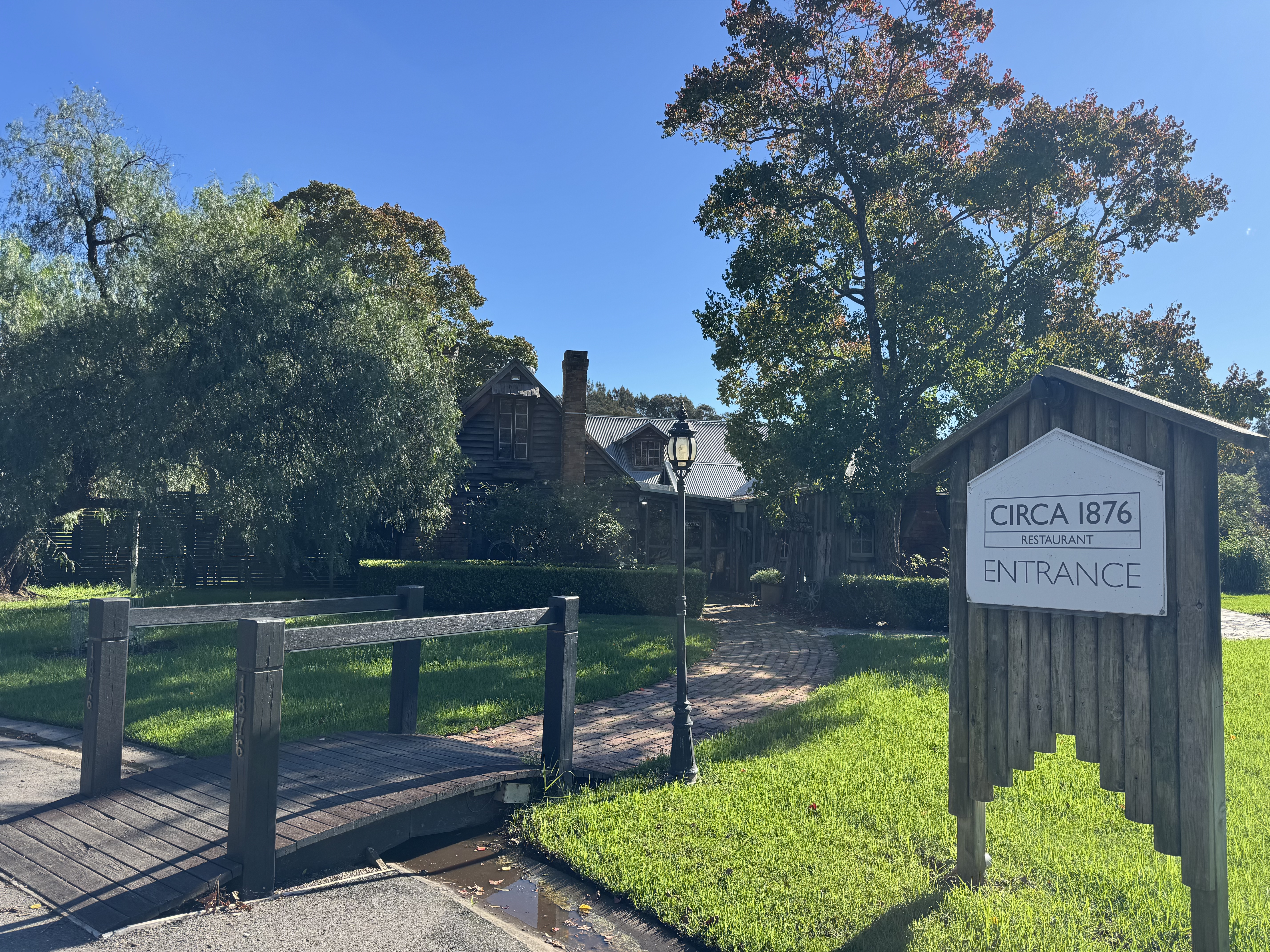 ʷ˹Ѳ嵯 - Spicers Vinyards Eatate - ˹ King Spa Terrence