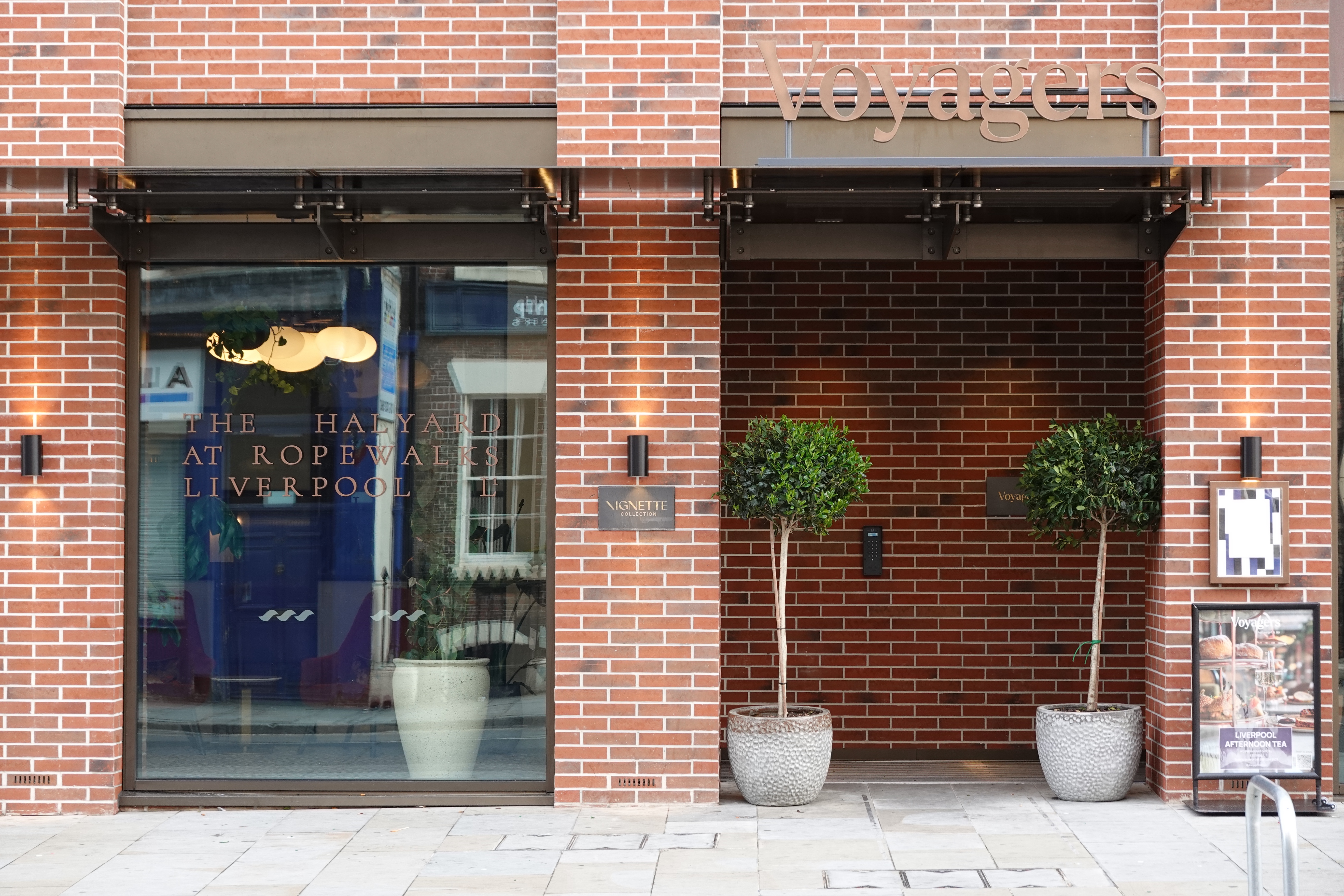 ׷ӵһƬĺɫѡThe Halyard Liverpool