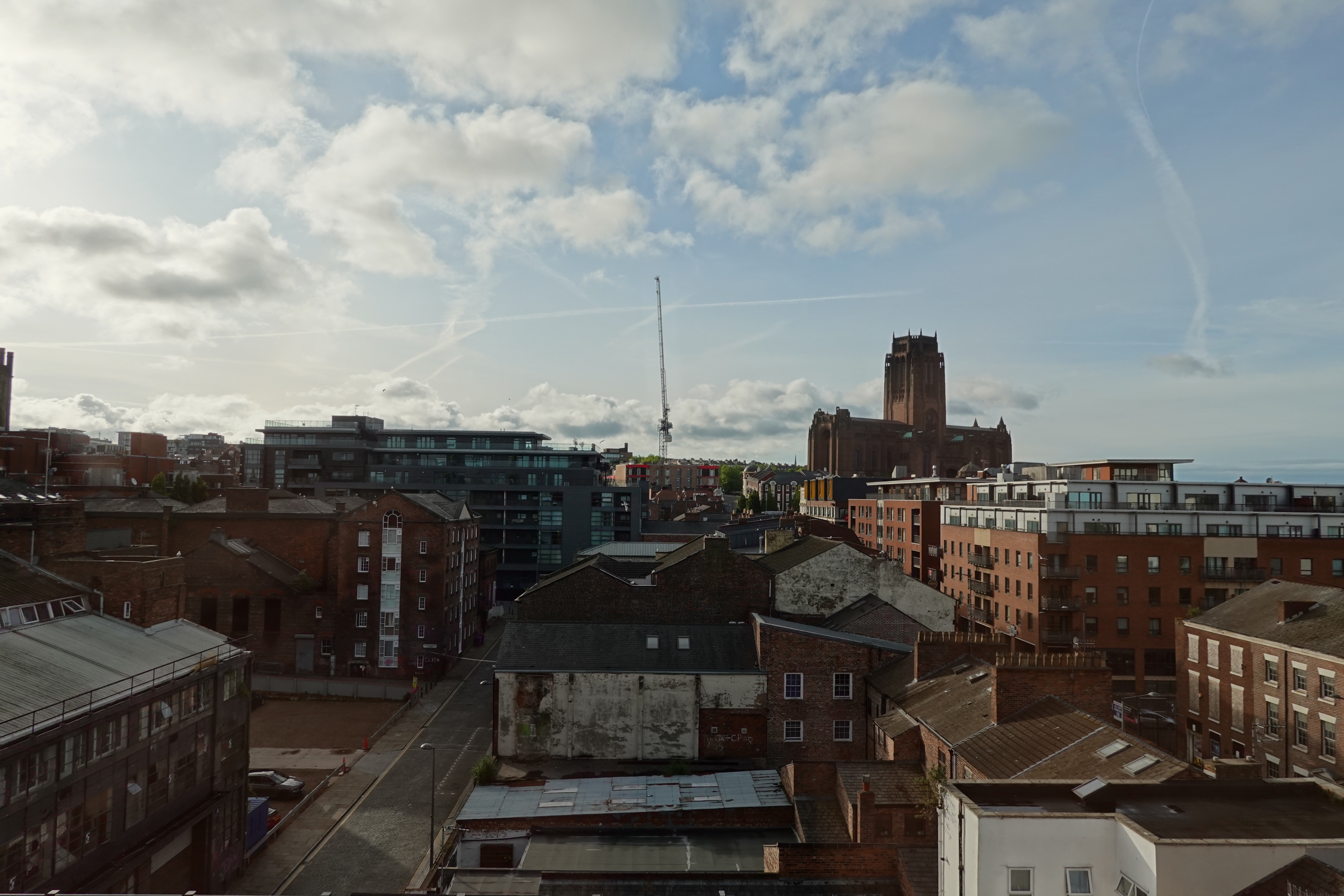 ׷ӵһƬĺɫѡThe Halyard Liverpool
