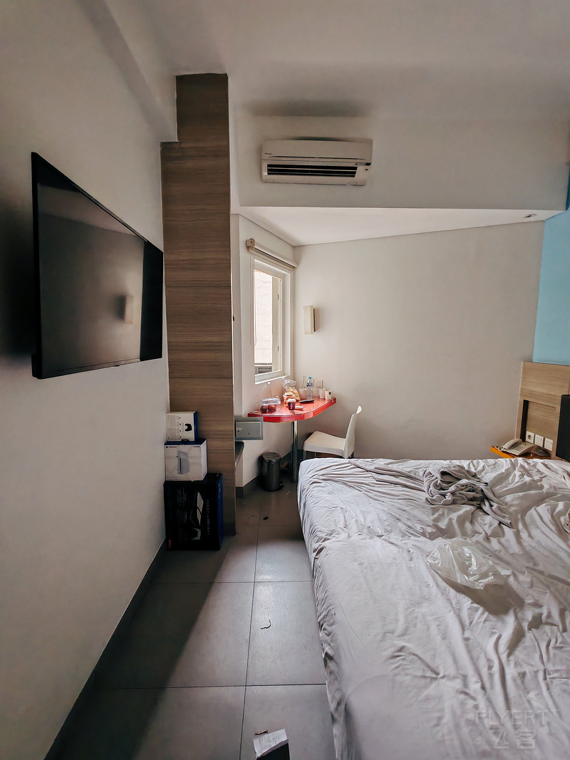 140830ROsW0nMYYREHoU6E.jpg