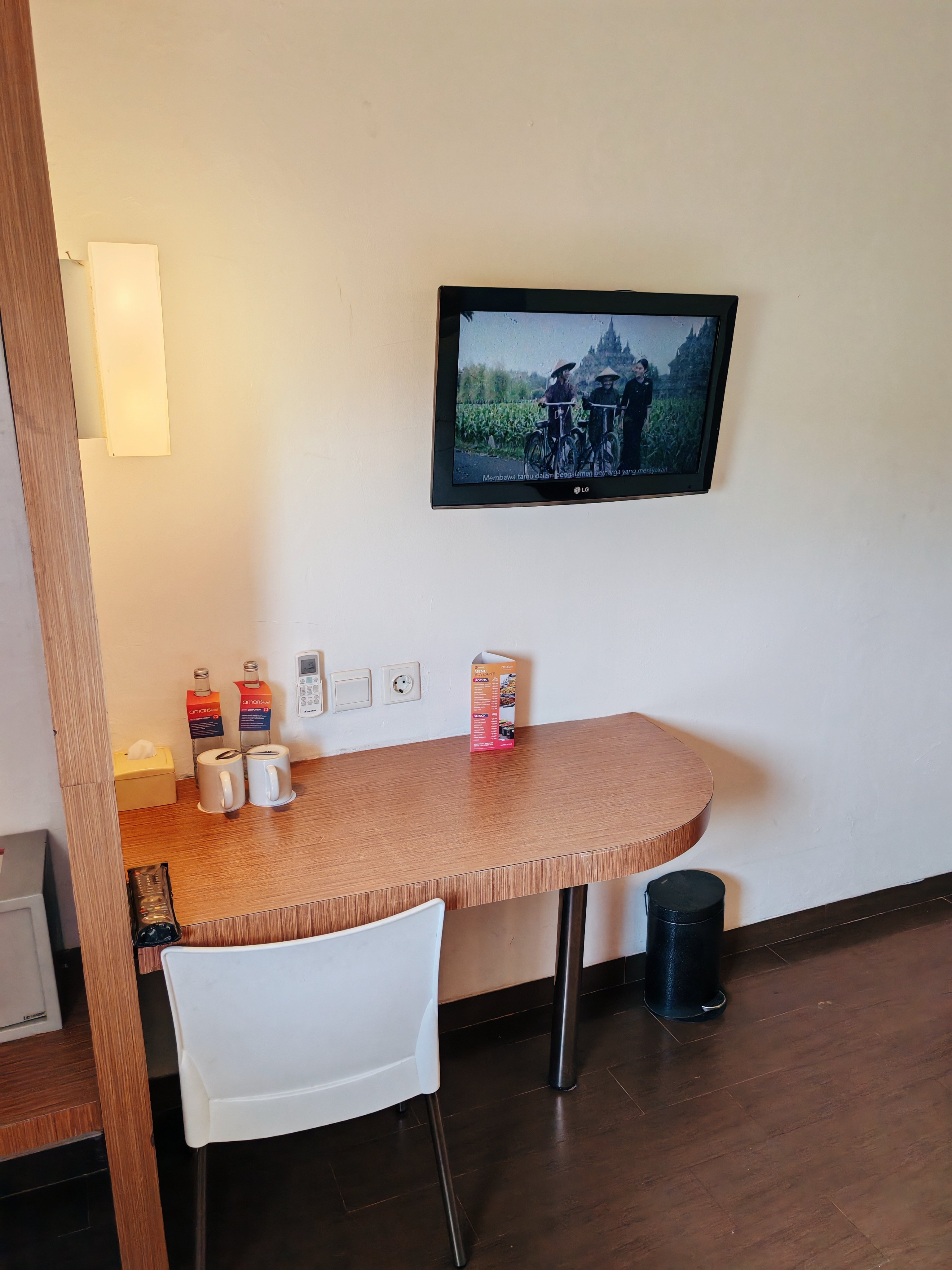 żӴҵ300rAmaris Hotel