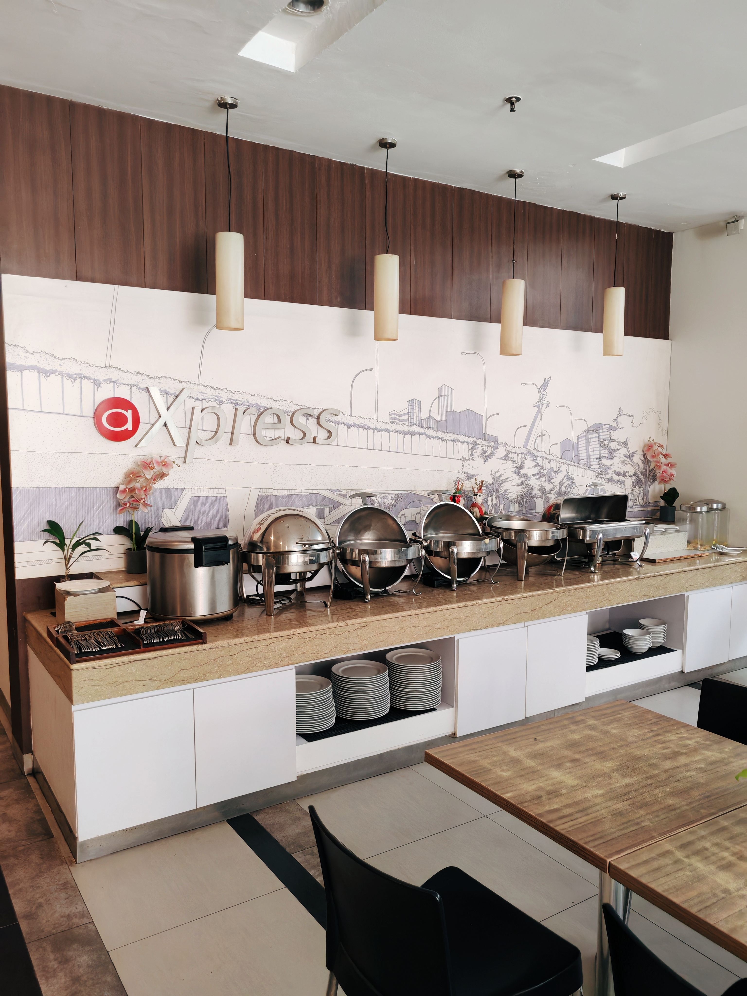 żӴҵ300rAmaris Hotel