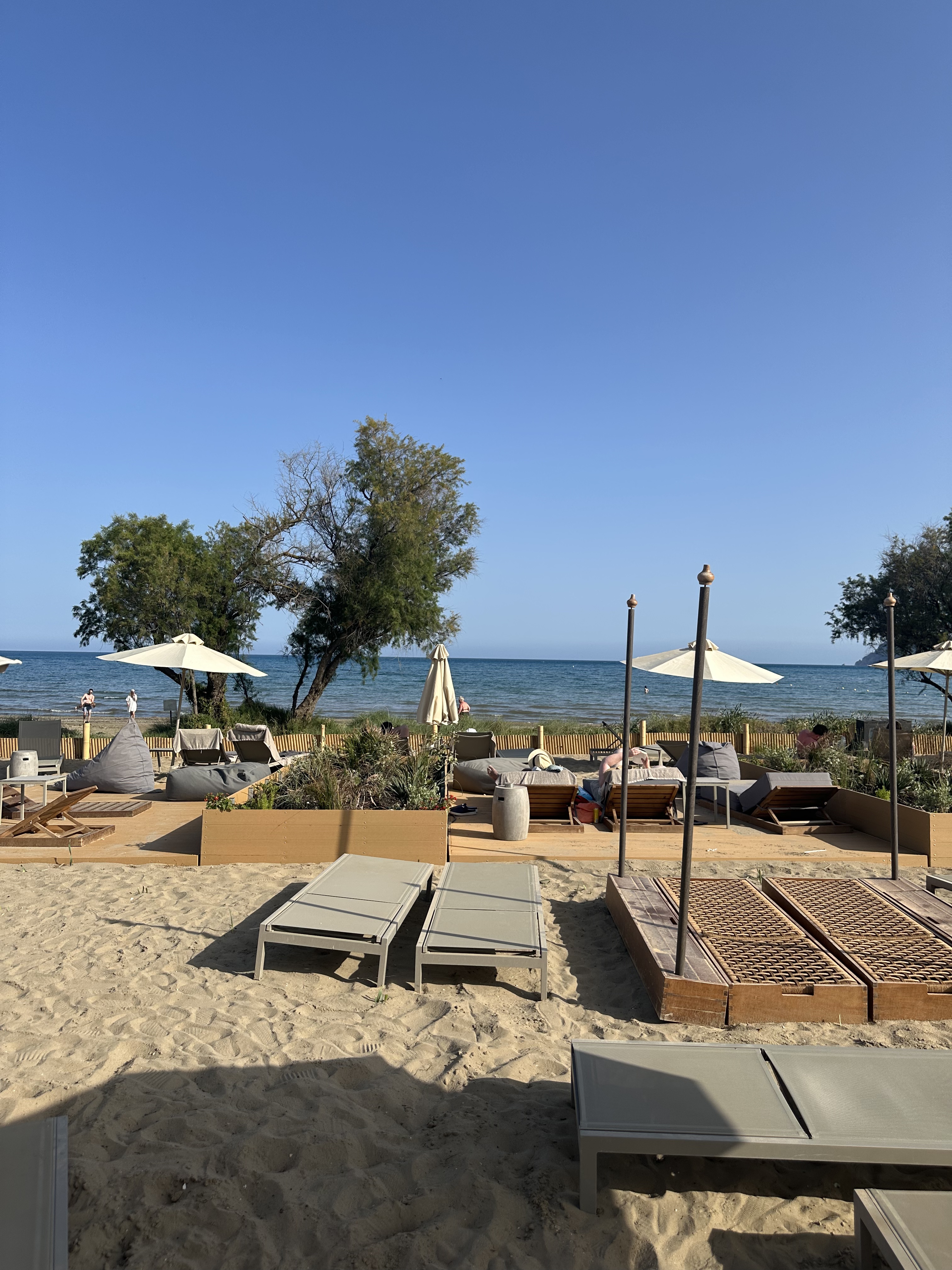˹ȫƵDomes Aulus Zante Ժ׷