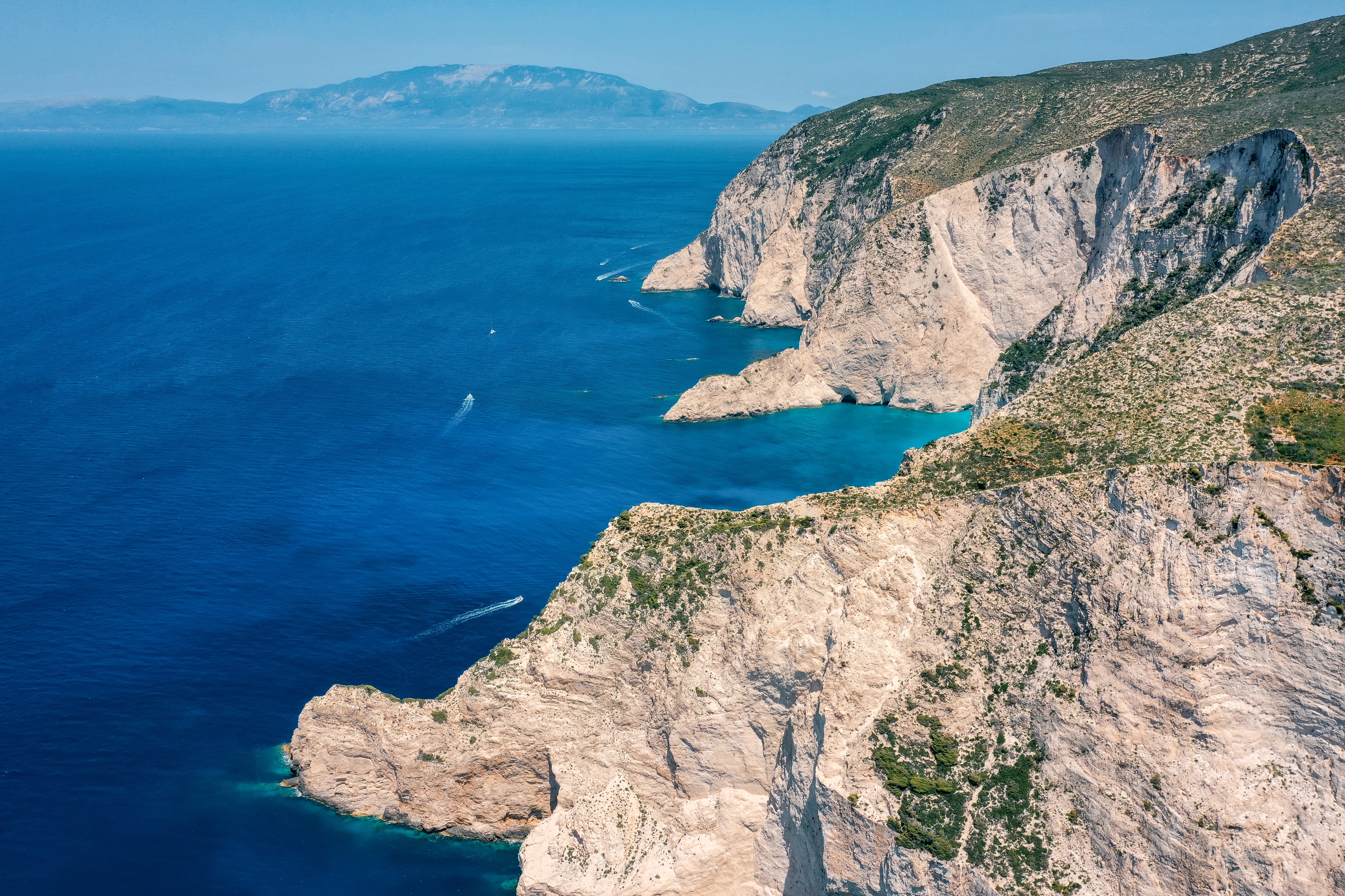 ˹ȫƵDomes Aulus Zante Ժ׷