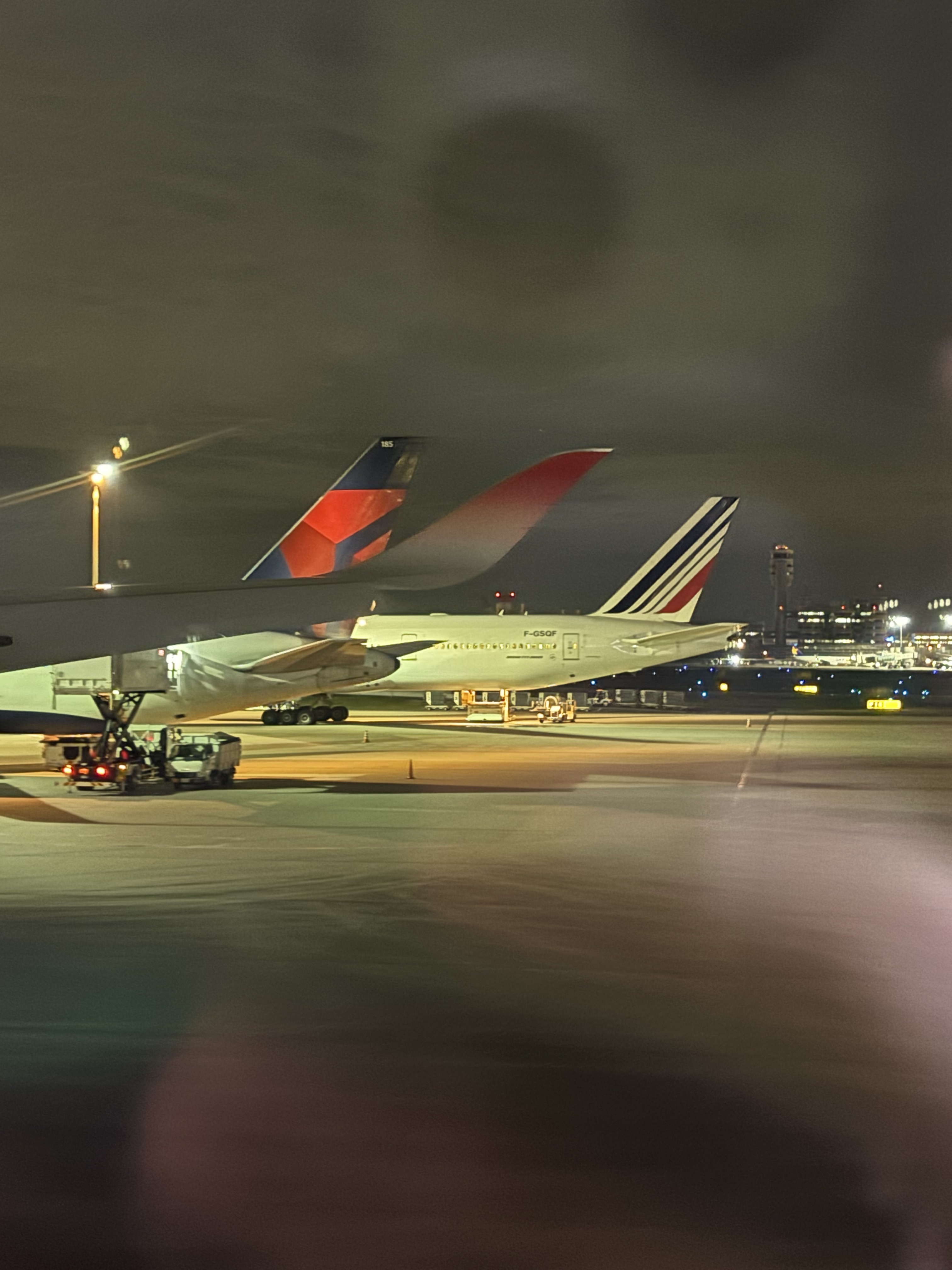 JALA350-1000 òգPVG - HND - JFK б