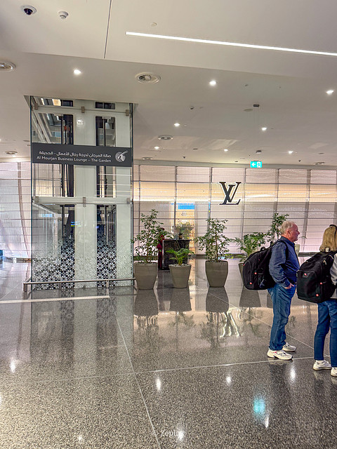 休息室请向卡航看齐|多哈Al Safwa First & Al Mourjan Business 头等及商务 Lounges 休息室请向卡航看齐|多哈Al Safwa First & Al Mourjan Business 头等及商务 Lounges