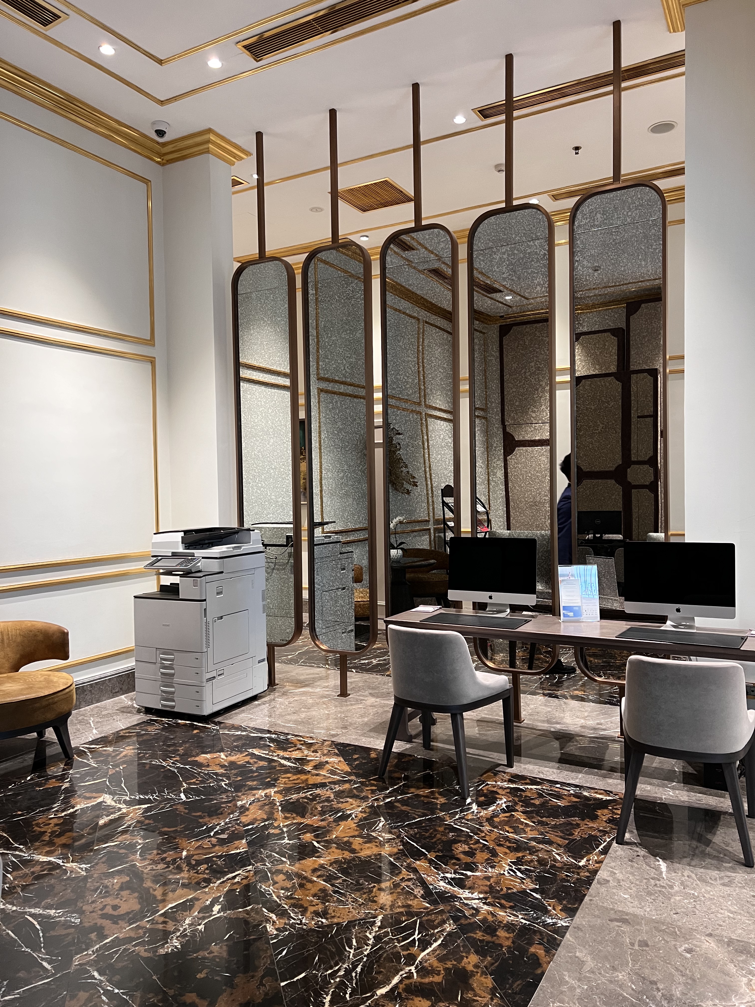 ڽµķƵDolce by Wyndham Hanoi Golden Lakeɫ׷