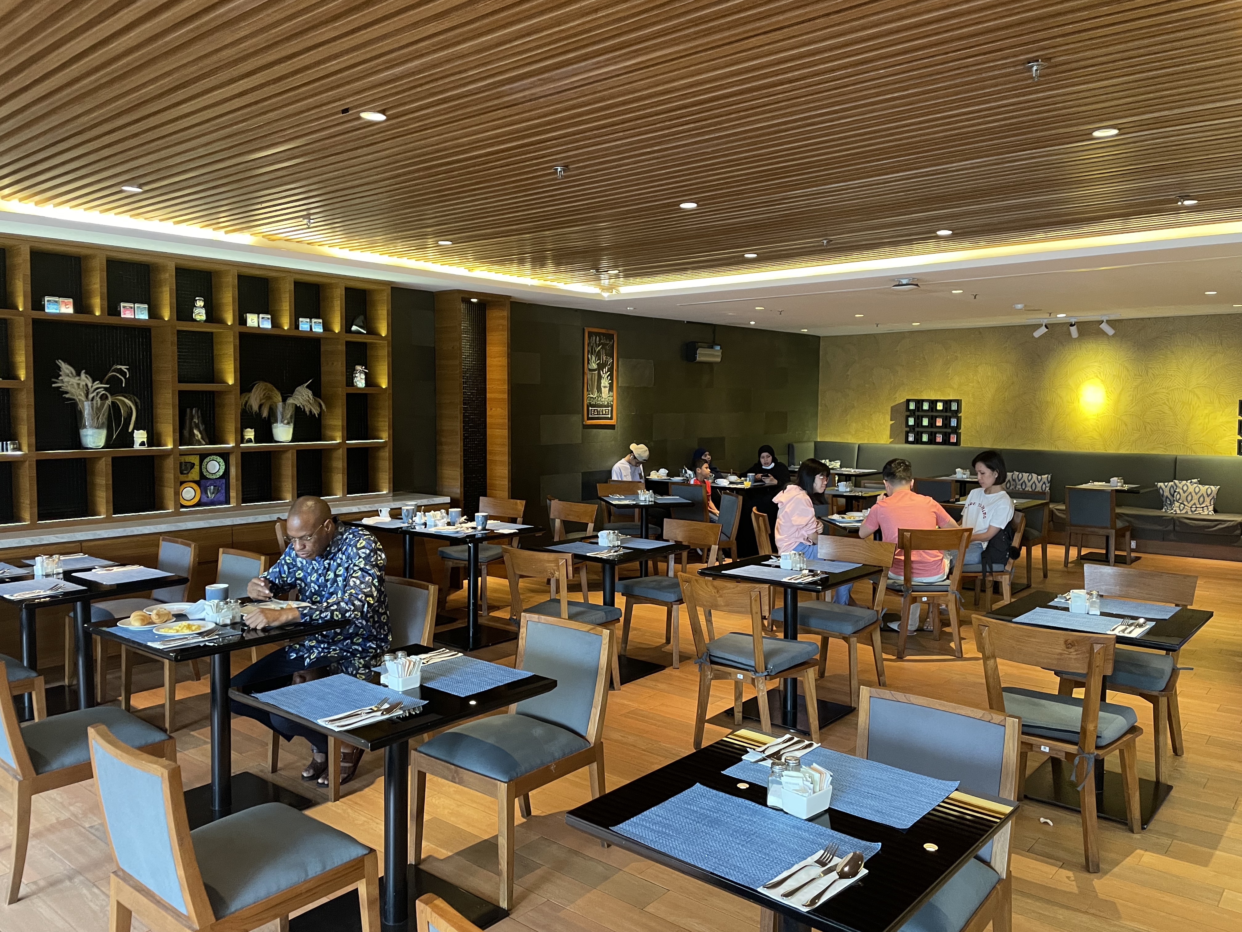 żӴָ̹ϲǾƵFour Points by Sheraton Jakarta Thamrin׼˫
