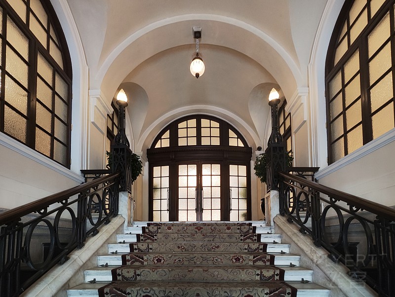 103419Pln1jcLCfl2zLee3.jpg