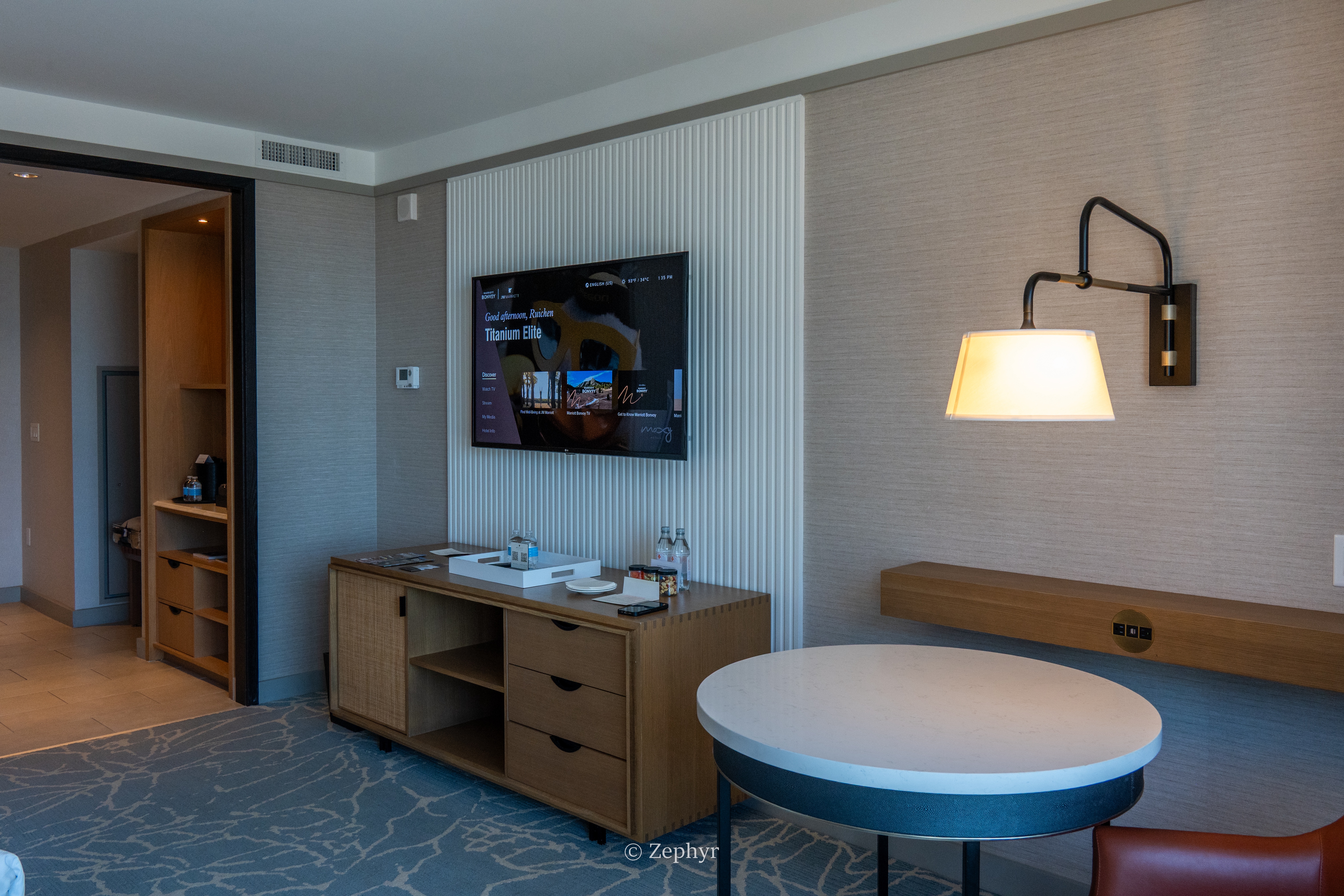 µ꣬жȼ٣׷̹ˮJWƵ JW Marriott Tampa Water Street