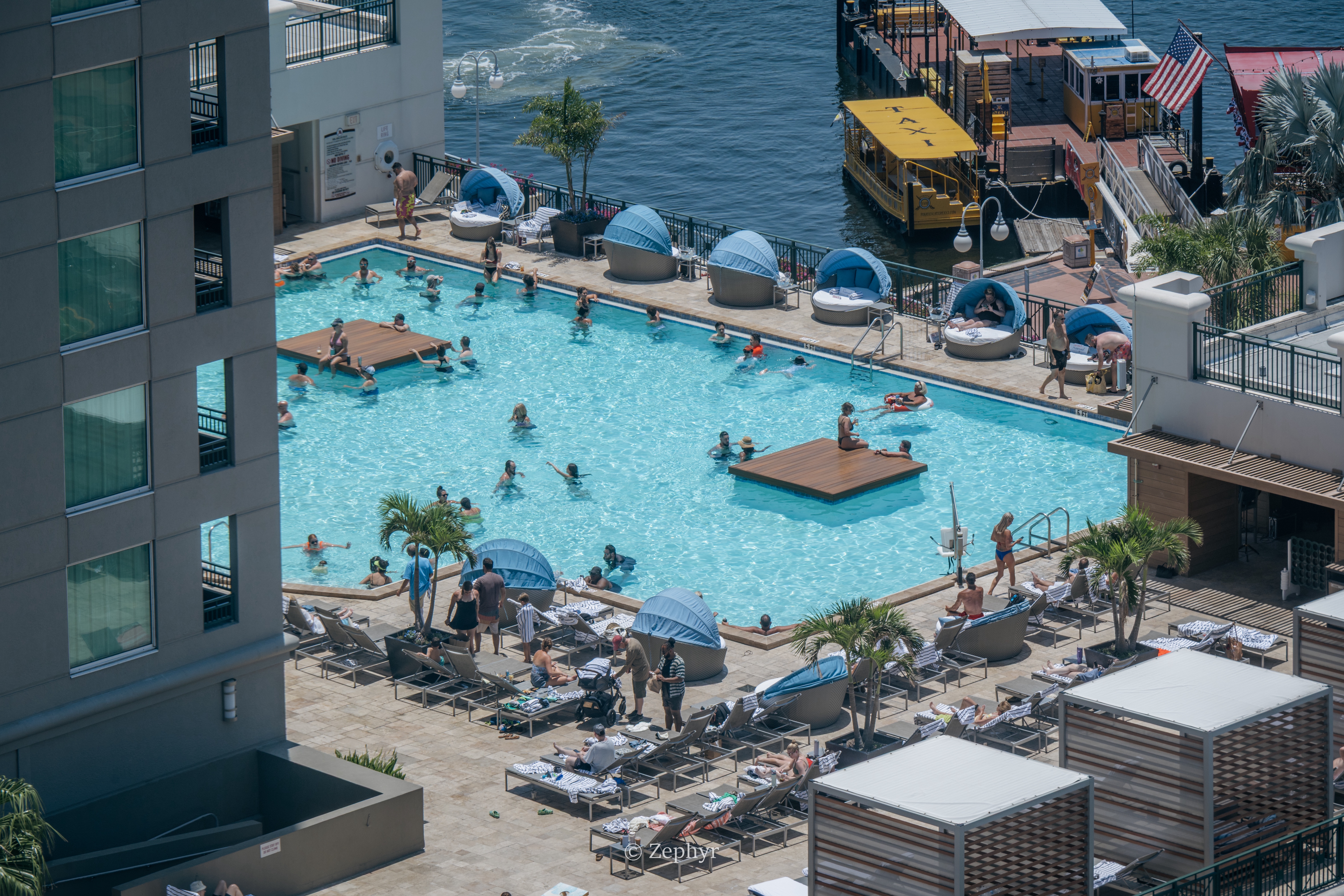 µ꣬жȼ٣׷̹ˮJWƵ JW Marriott Tampa Water Street