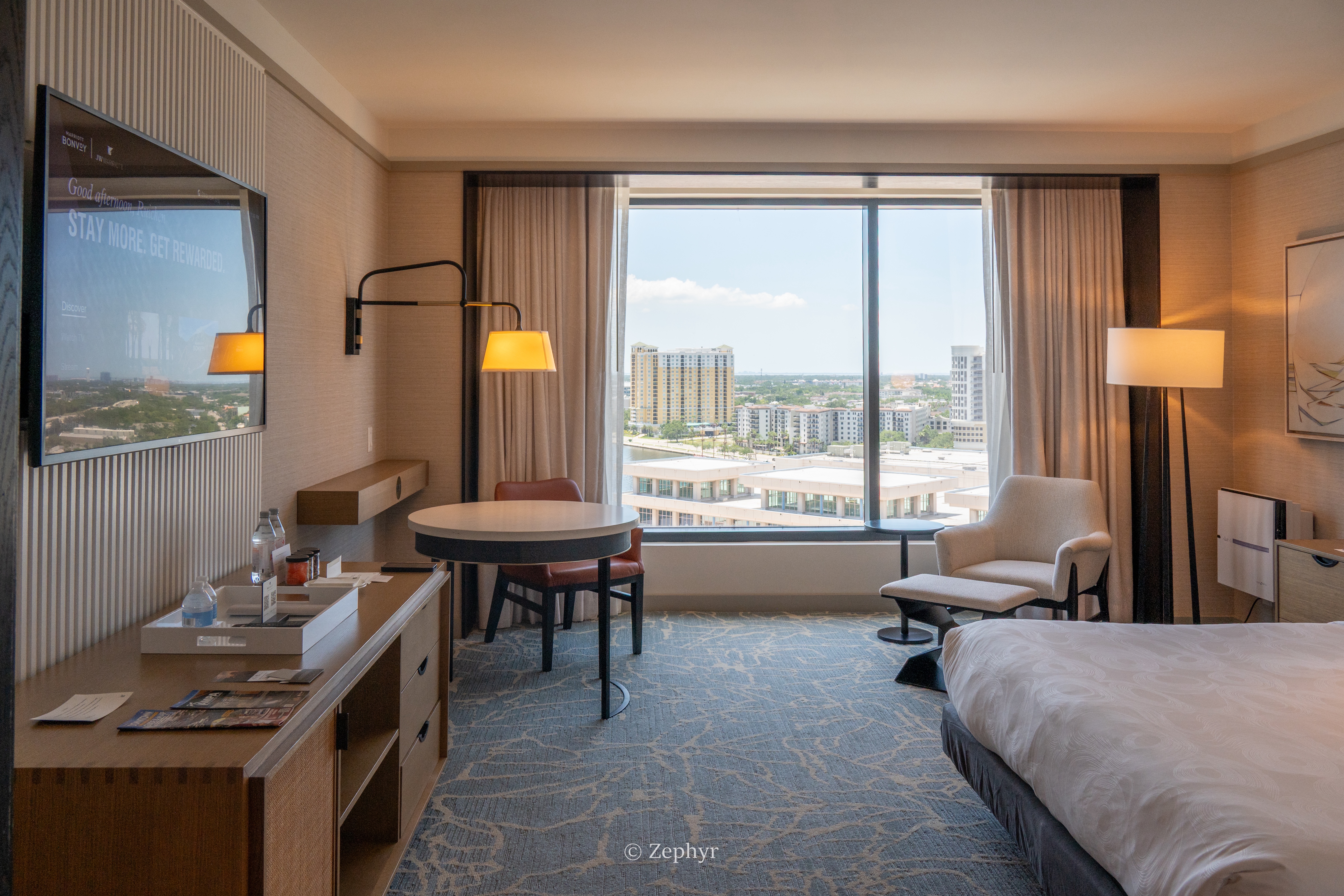 µ꣬жȼ٣׷̹ˮJWƵ JW Marriott Tampa Water Street