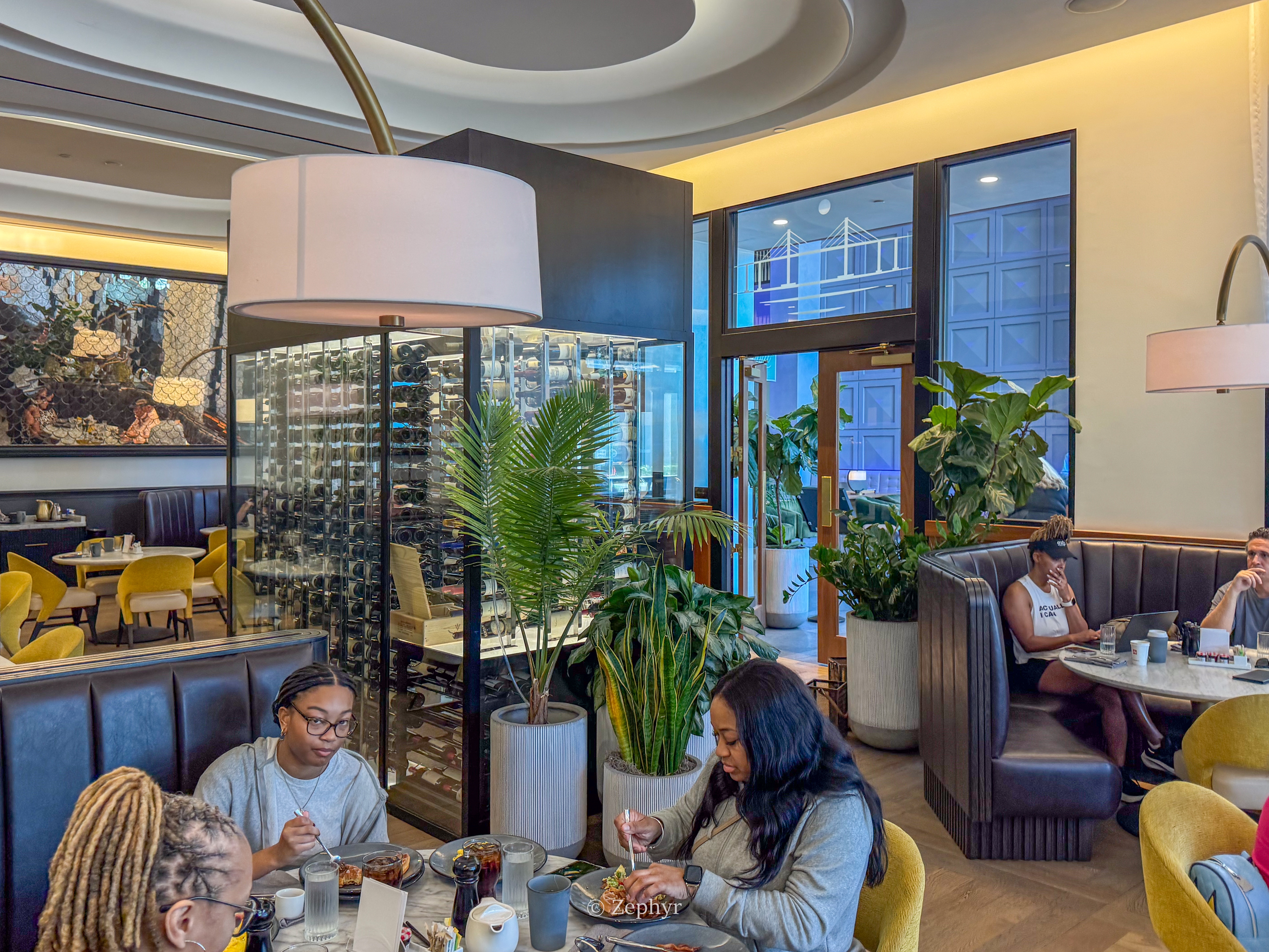 µ꣬жȼ٣׷̹ˮJWƵ JW Marriott Tampa Water Street