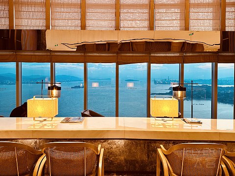 天际线巡礼｜海与天走不完 ｜ 厦门康莱德豪华海景03号套房