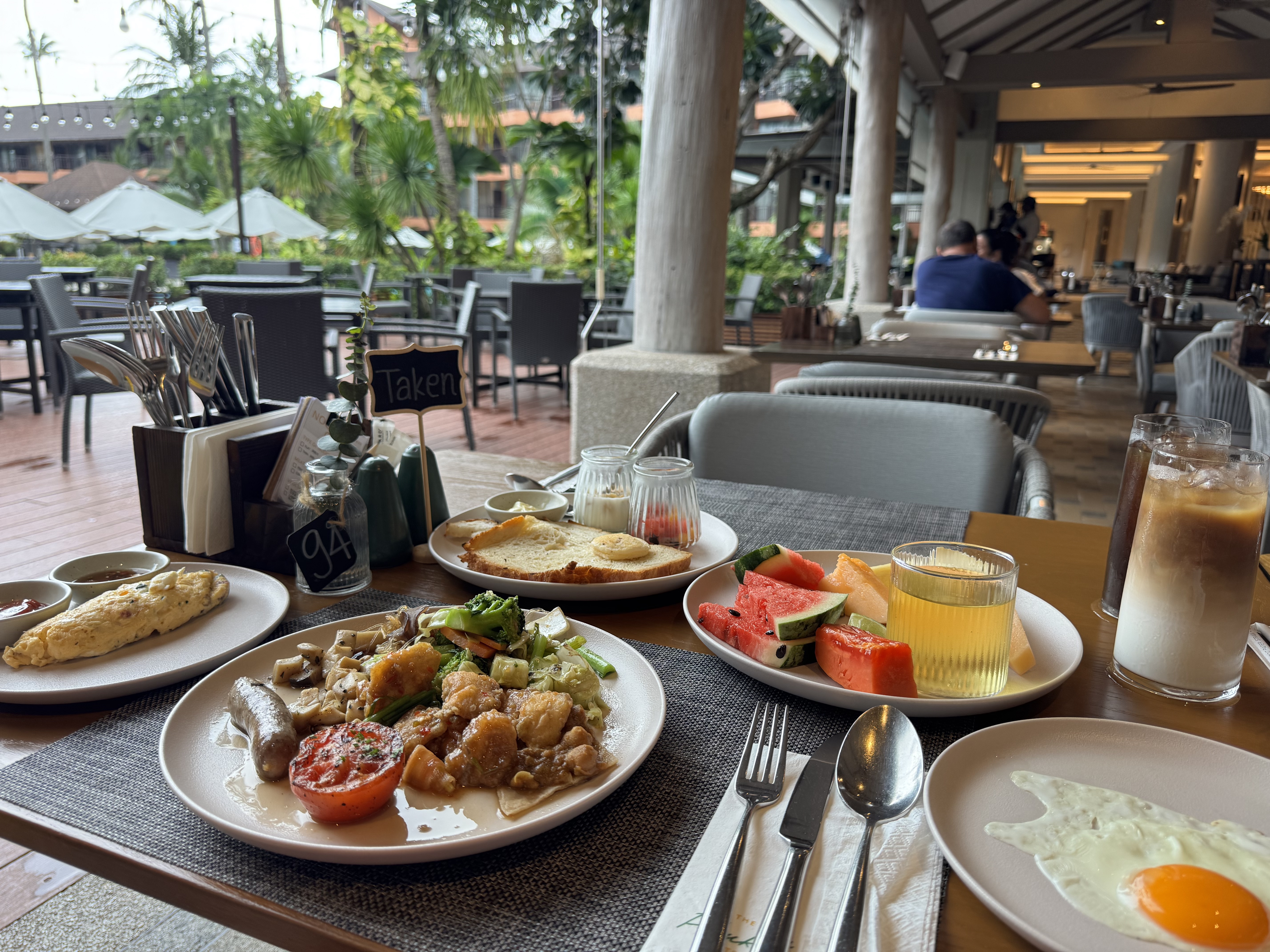 Courtyard Patong ռŶ̲  꼾