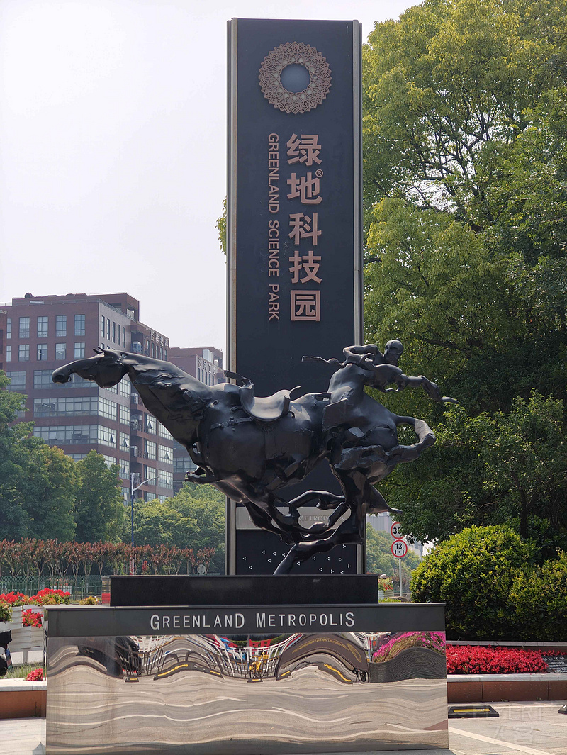 224508TpHvTbqo1Ob24gqL.jpg