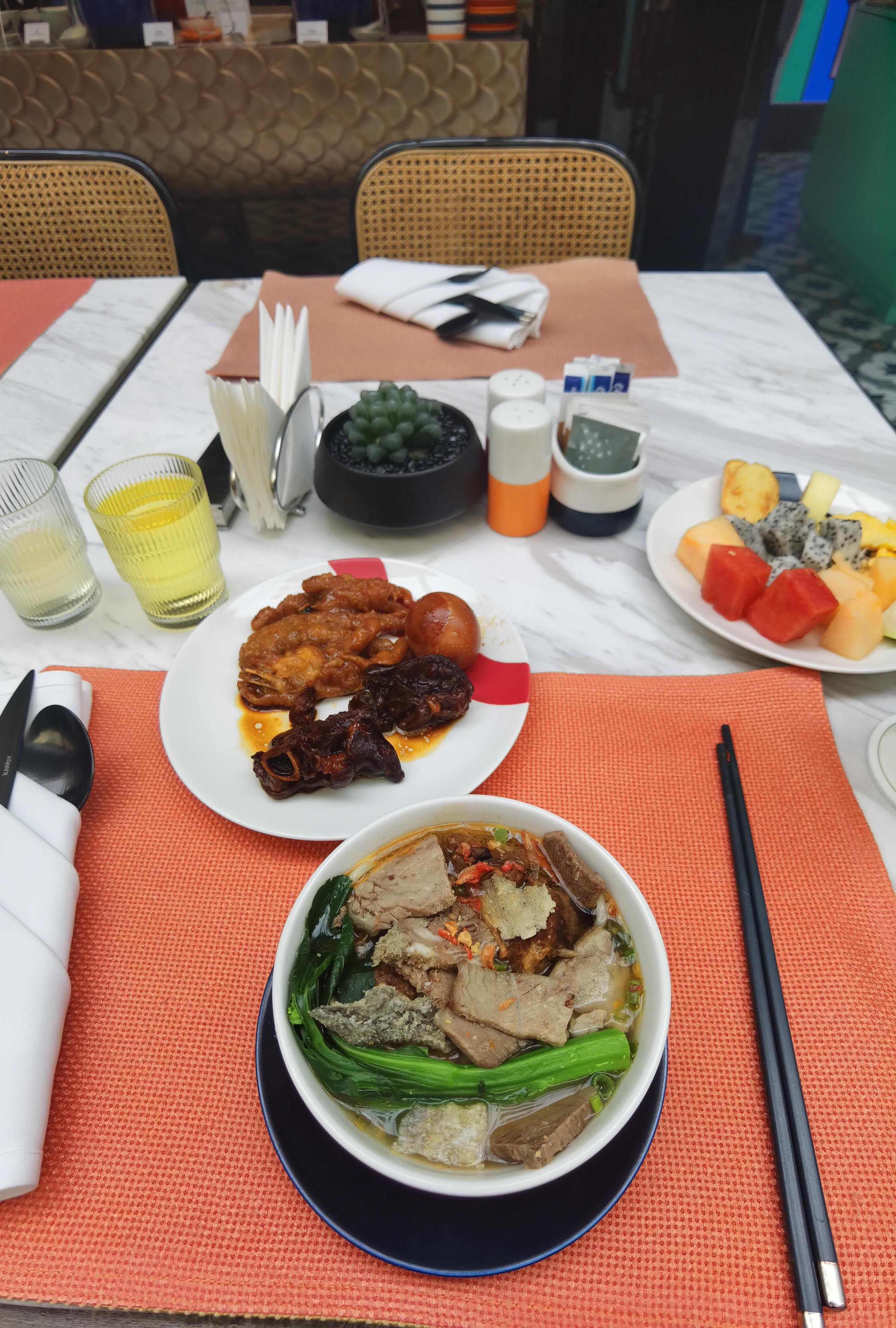 Ĳ齭ǡݺɳӢϸƵ