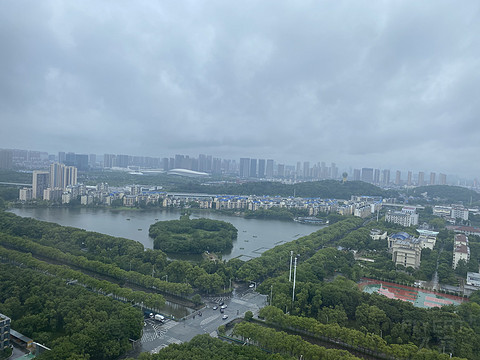 武汉东西湖华美达-湖景行政房入住