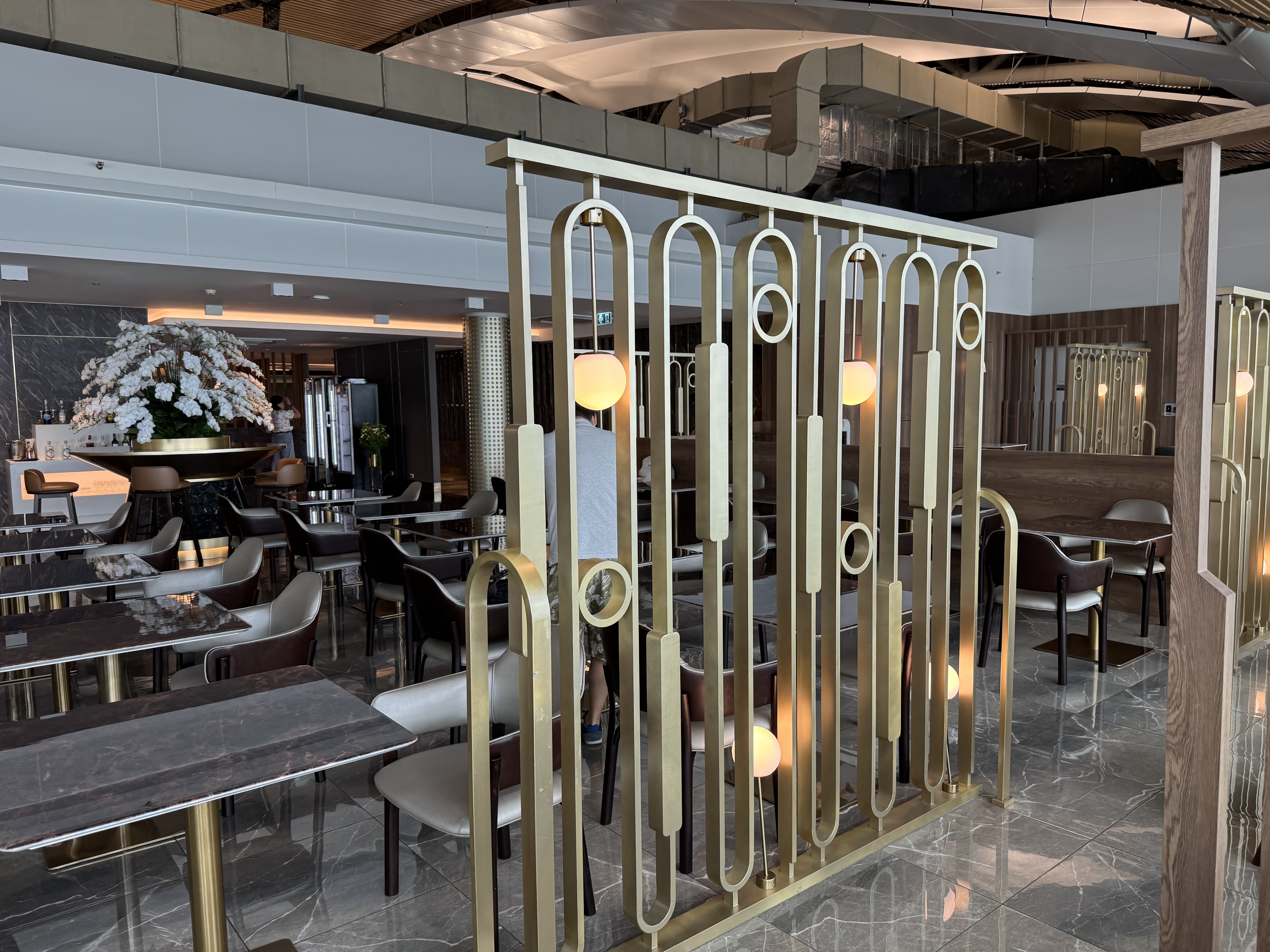 BKK Miracle First Lounge