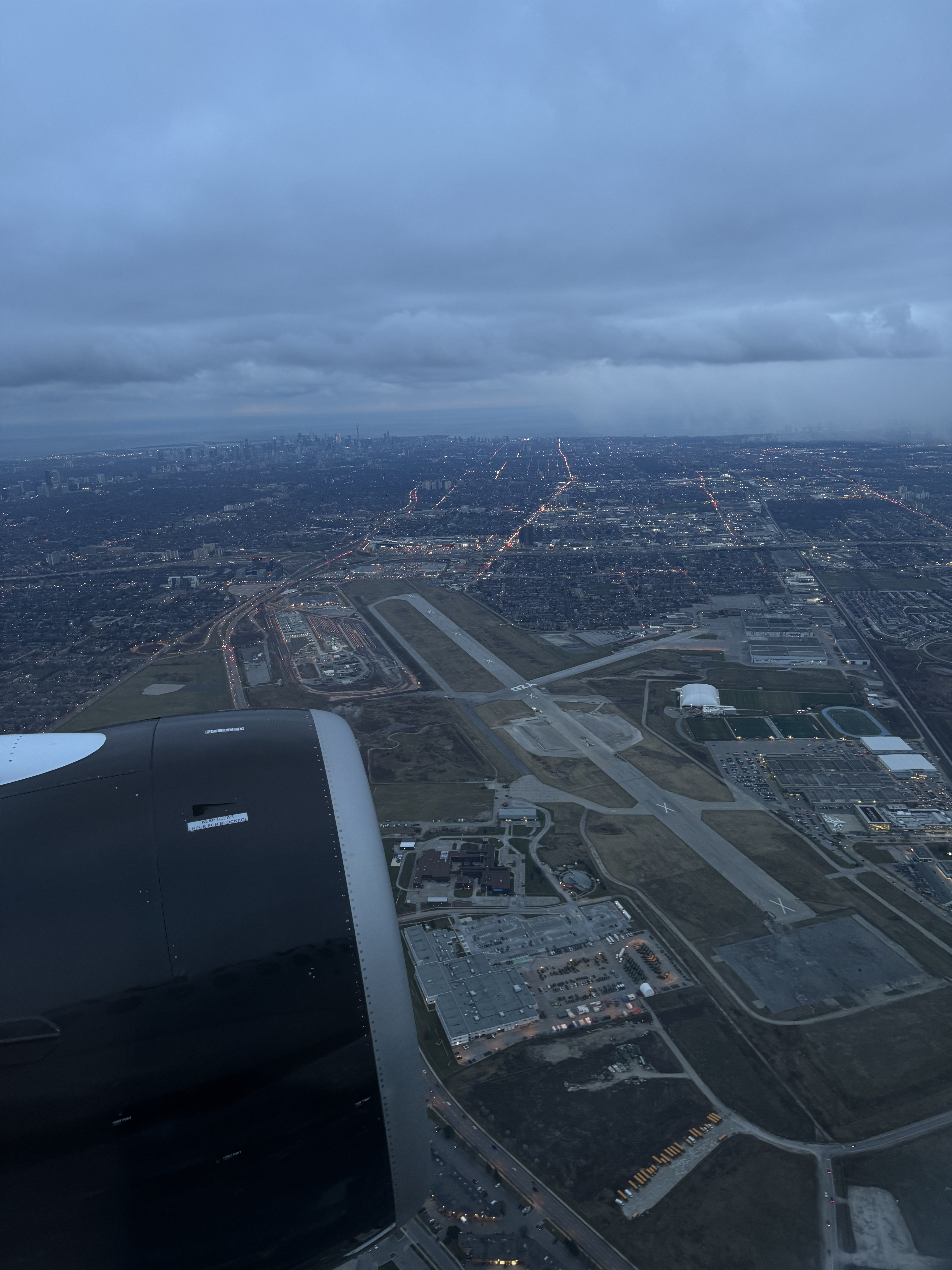 AC504 ORD-YYZ ӷǵҶô󺽿ճA220 ORD-YYZ ֥Ӹ-׶