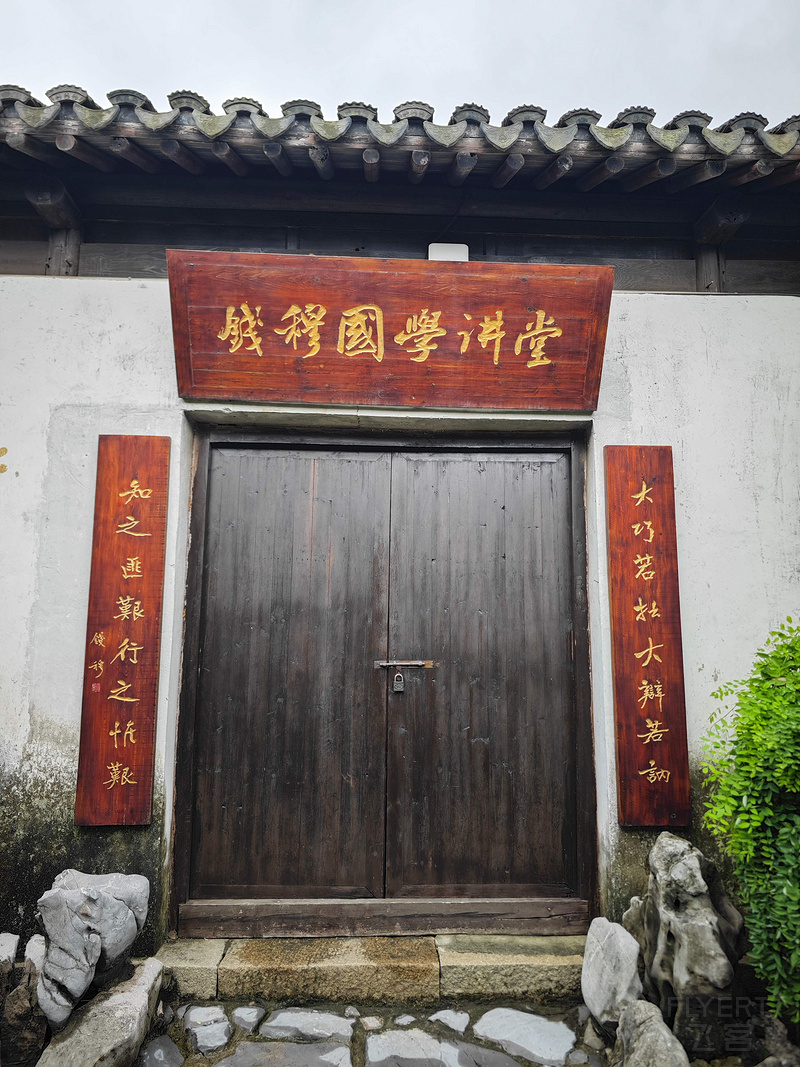 124143gPmPOA9pMubqwQXX.jpg