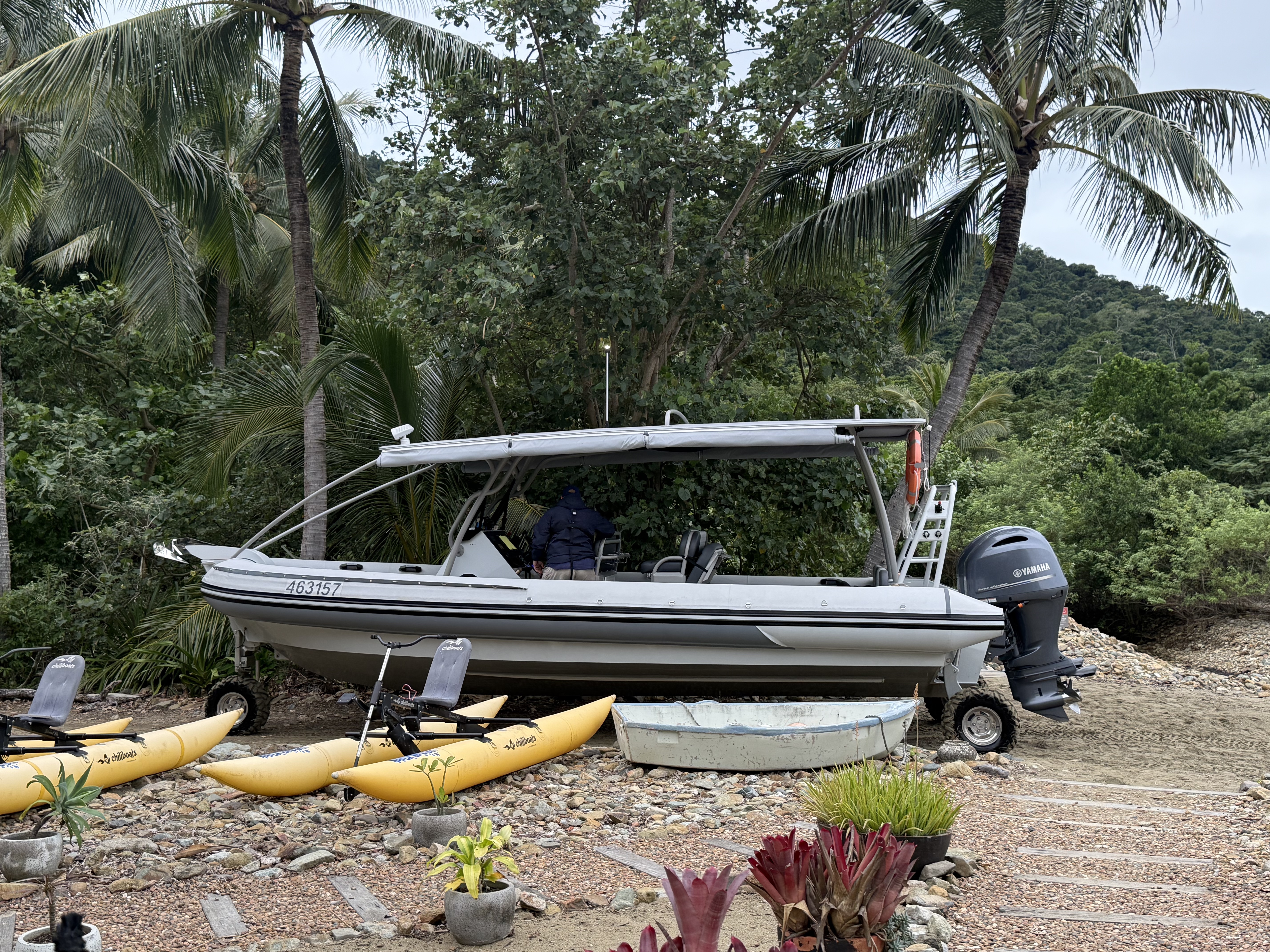 ʷ˹Ѳ - Elysian RetreatʥȺOceanfront villa w/ rainshower