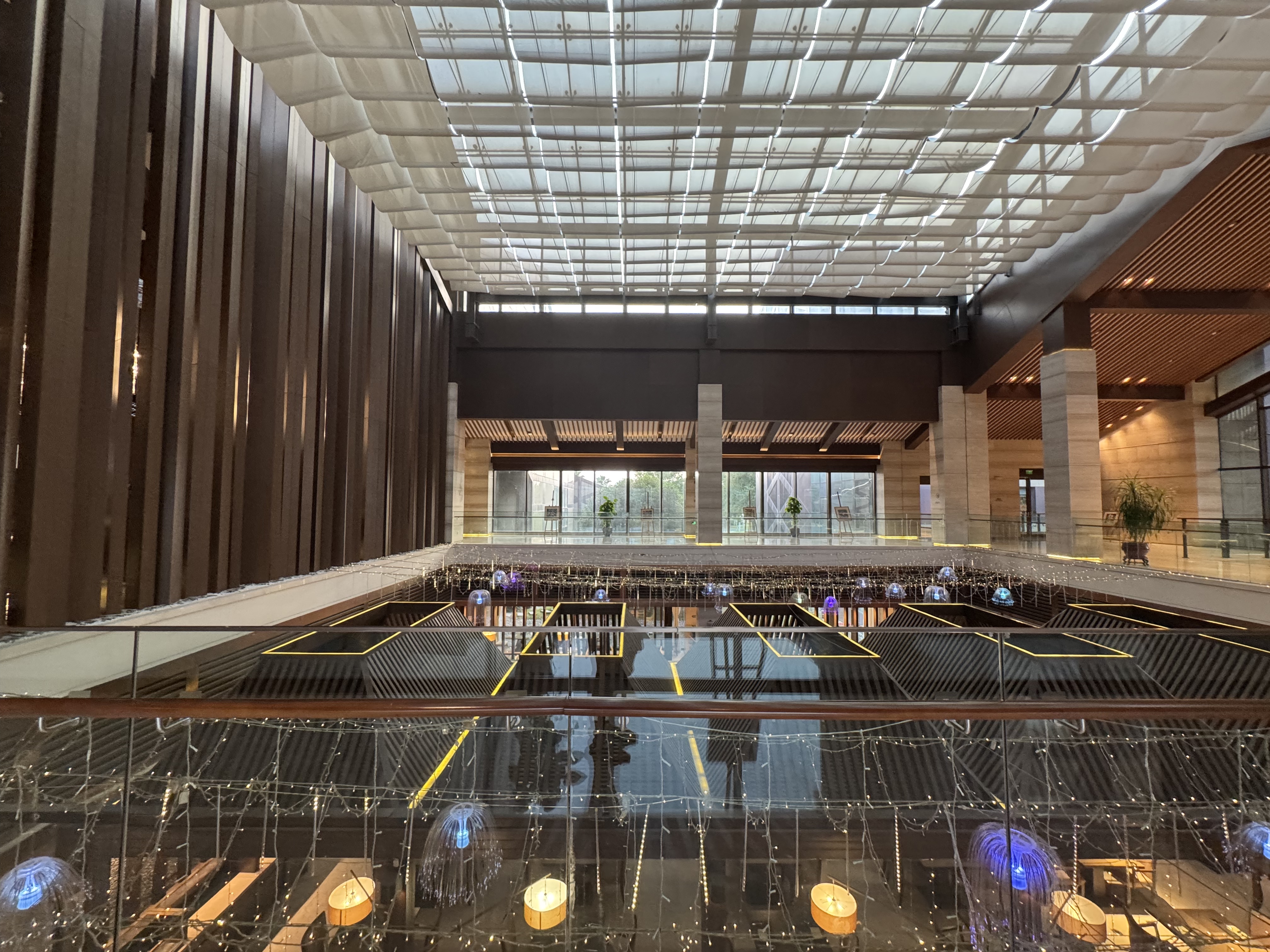 ȫȫ 300 Ÿͼ㽭ϣֶȼپƵ⛱🏨double tree