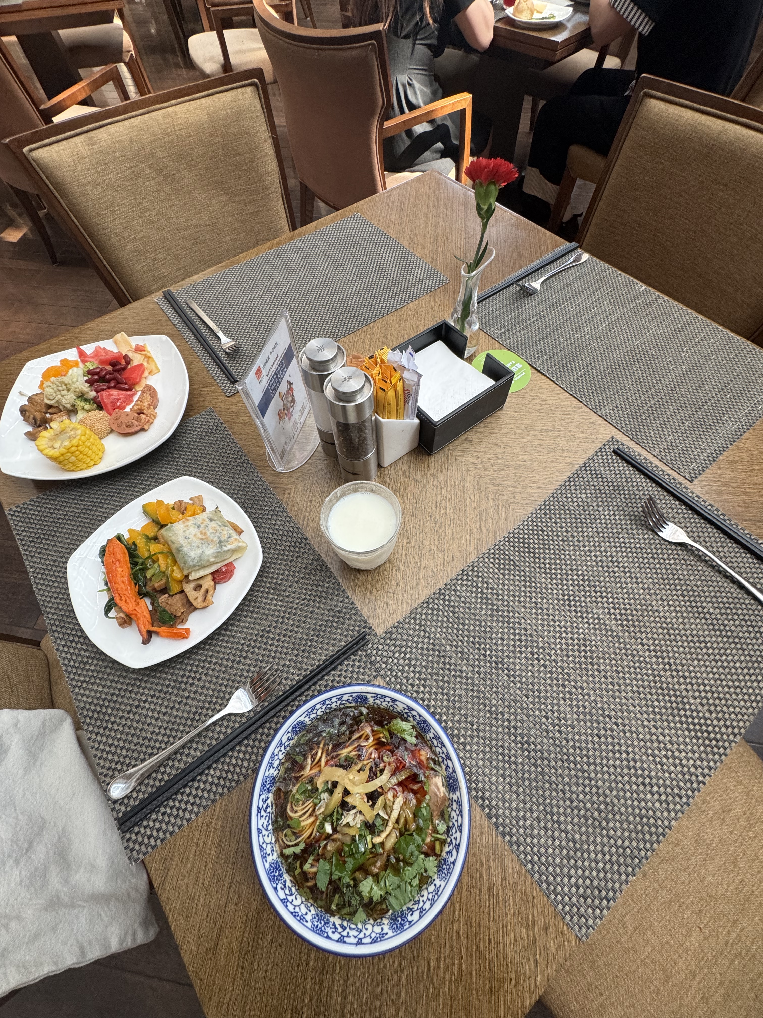 ȫȫ 300 Ÿͼ㽭ϣֶȼپƵ⛱🏨double tree