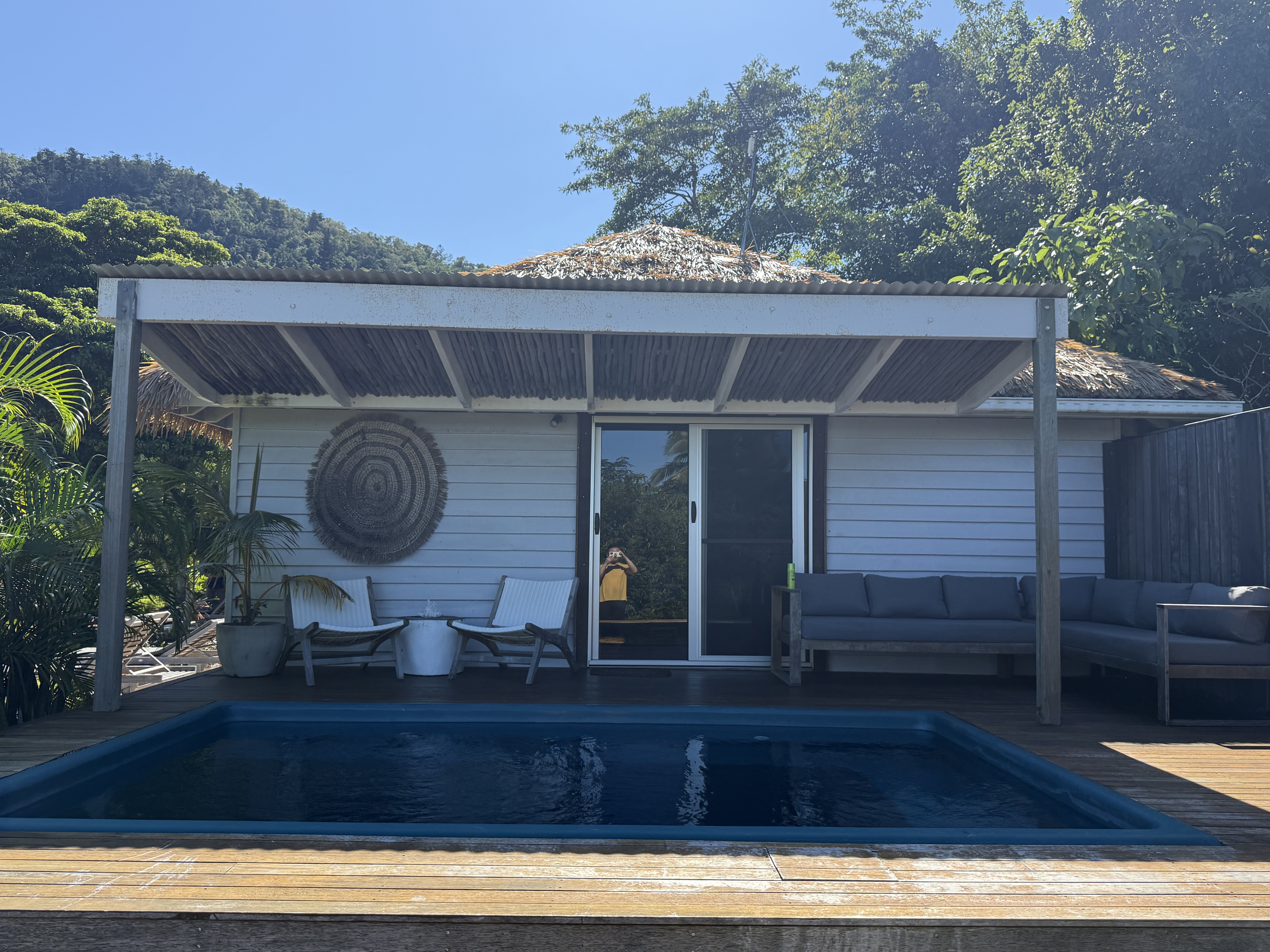 ʷ˹Ѳ - Elysian RetreatʥȺOceanfront villa w/ rainshower