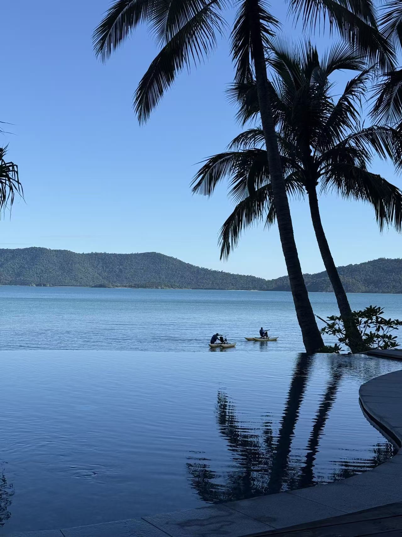 ʷ˹Ѳ - Elysian RetreatʥȺOceanfront villa w/ rainshower