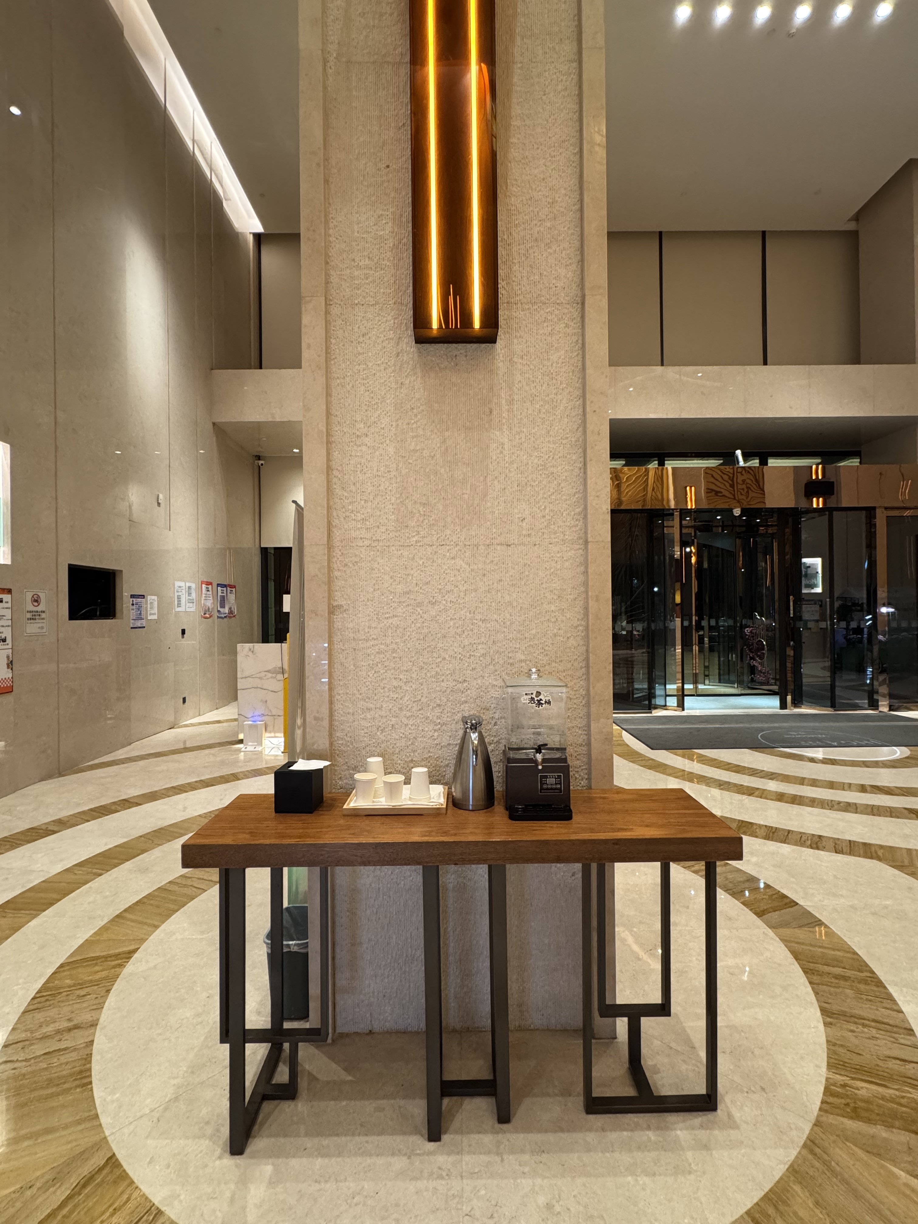ȫͼס❤️̫վƵ🏨holiday inn  4 Ѫ8k֣ĵ🥳