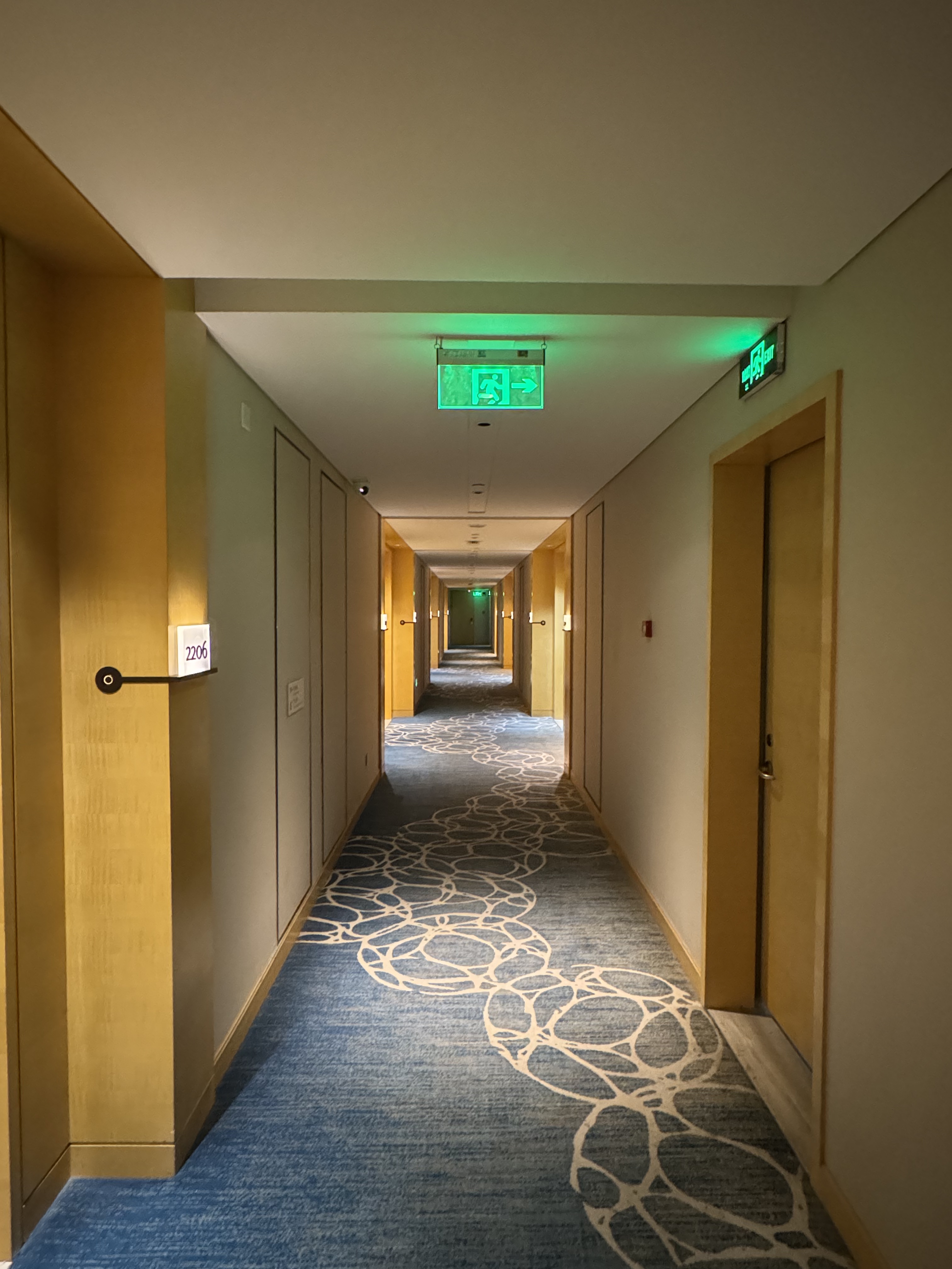 ȫͼס❤️̫վƵ🏨holiday inn  4 Ѫ8k֣ĵ🥳