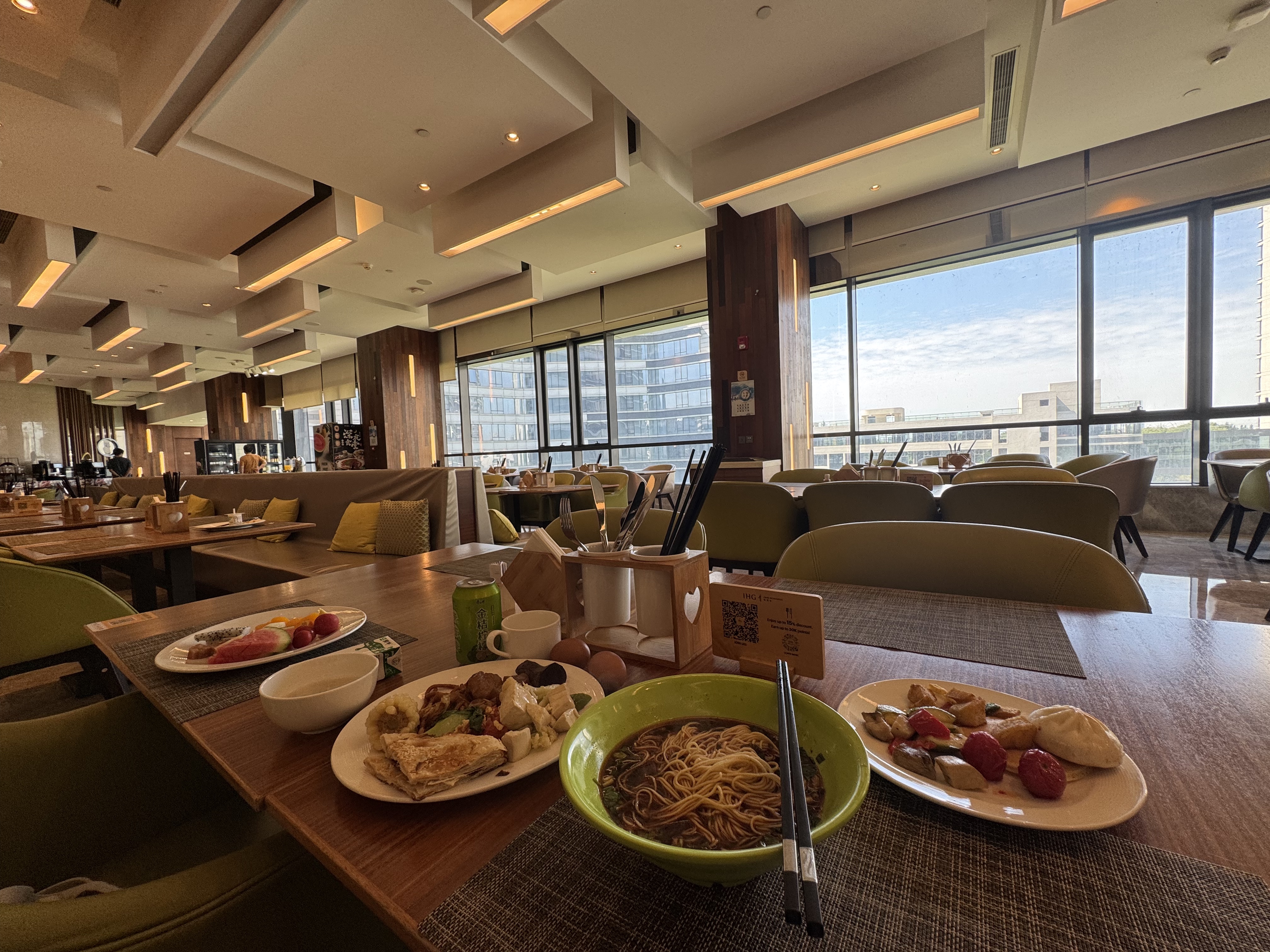ȫͼס❤️̫վƵ🏨holiday inn  4 Ѫ8k֣ĵ🥳