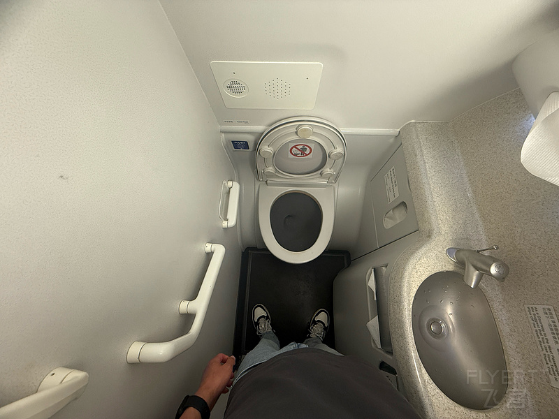 095621CVQLHOIRIPIPVUEW.png 095621CVQLHOIRIPIPVUEW.png