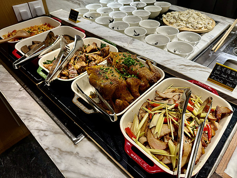 西湖畔，湖滨缘----杭州君悦酒店西湖套房，豪华湖景套及湖滨28分享