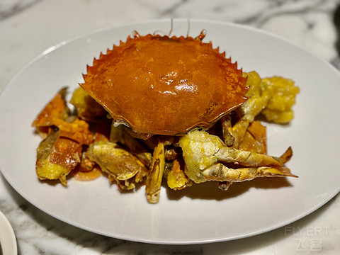 西湖畔，湖滨缘----杭州君悦酒店西湖套房，豪华湖景套及湖滨28分享