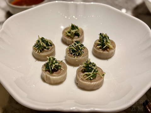 西湖畔，湖滨缘----杭州君悦酒店西湖套房，豪华湖景套及湖滨28分享