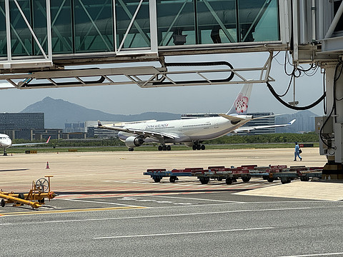 首赴霓虹之旅MF839/ZSAM- RJ BB
