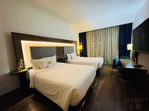 Novotel Panama City ŵؾƵס飬ͨݵĲ֮ѡ