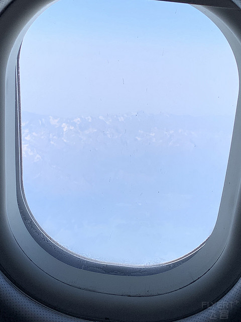 每一次飞行，都是一场未知旅行的开始。CA4201 成都双流-乌鲁木齐天山的飞行体验报告