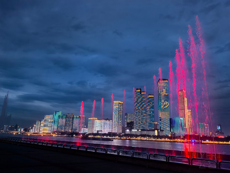 220452nJcRv7sQD5nJyk9X.jpg