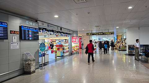 打卡第五航权 | QR970 胡志明–金边 卡塔尔航空经济舱体验报告
