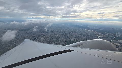 打卡第五航权 | QR970 胡志明–金边 卡塔尔航空经济舱体验报告