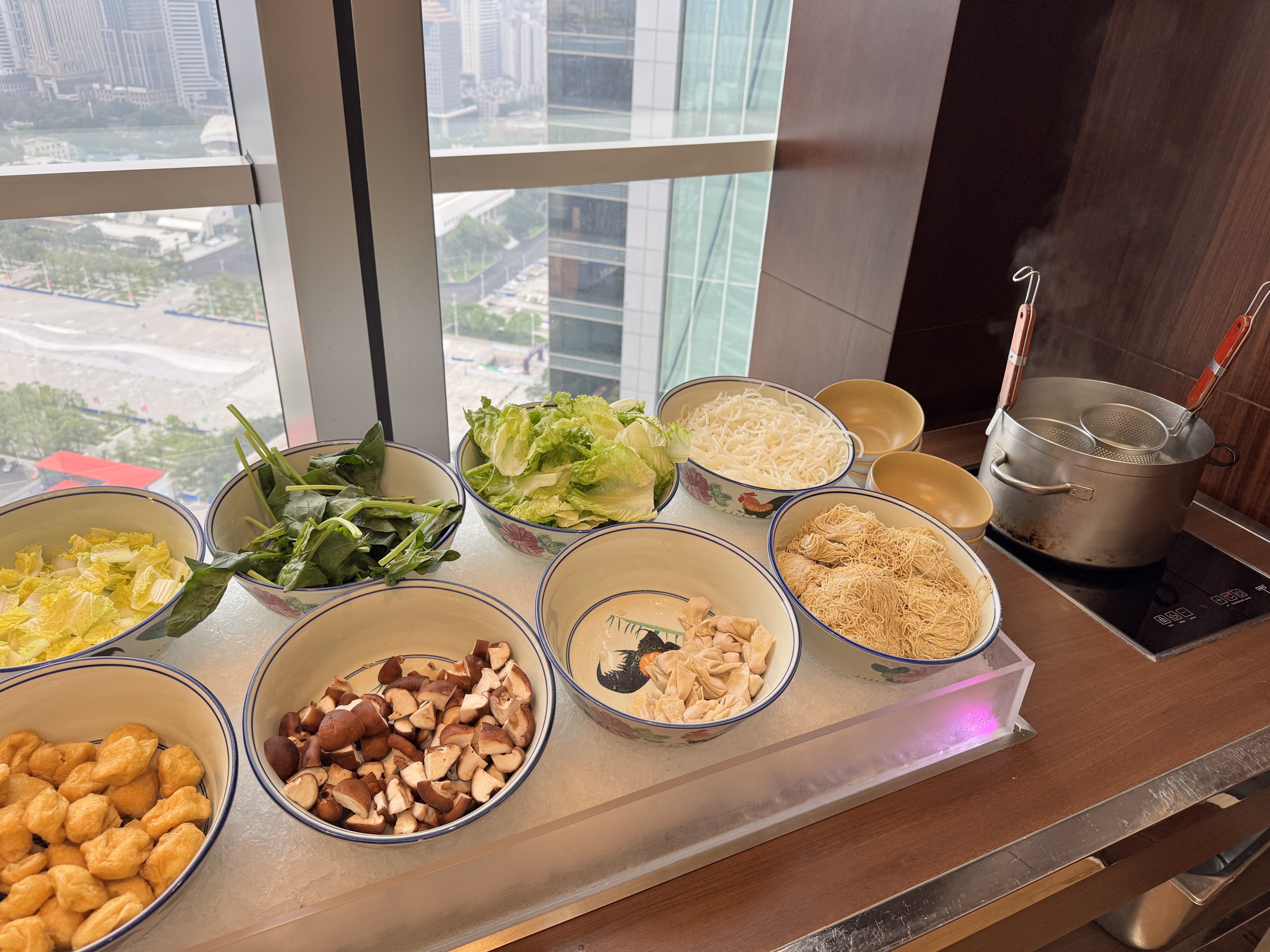 ԸΪʳ ֮ ϲǾƵ / SHERATON GUANGZHOU HOTEL