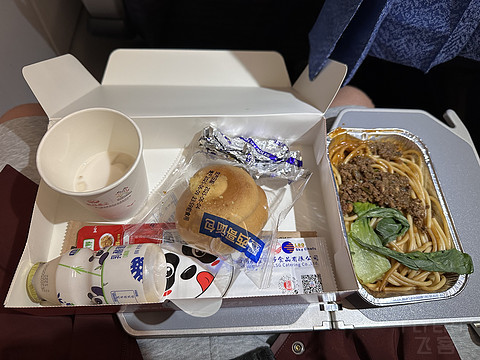 四川航空 3U8935 成都双流CTU-青岛胶东TAO 飞行报告