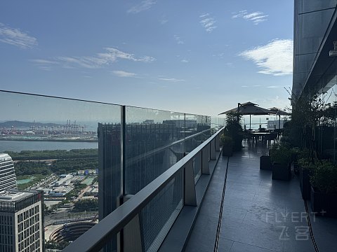 《169A》 深圳·前海瑞吉 】 临城而观珠江口 翼飞横闻中西情 /2025.06/@LYQ #很赞体验记录