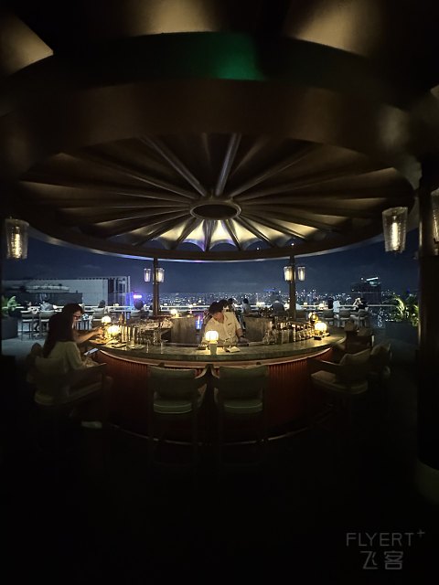 《169A》 深圳·前海瑞吉 】 临城而观珠江口 翼飞横闻中西情 /2025.06/@LYQ #很赞体验记录